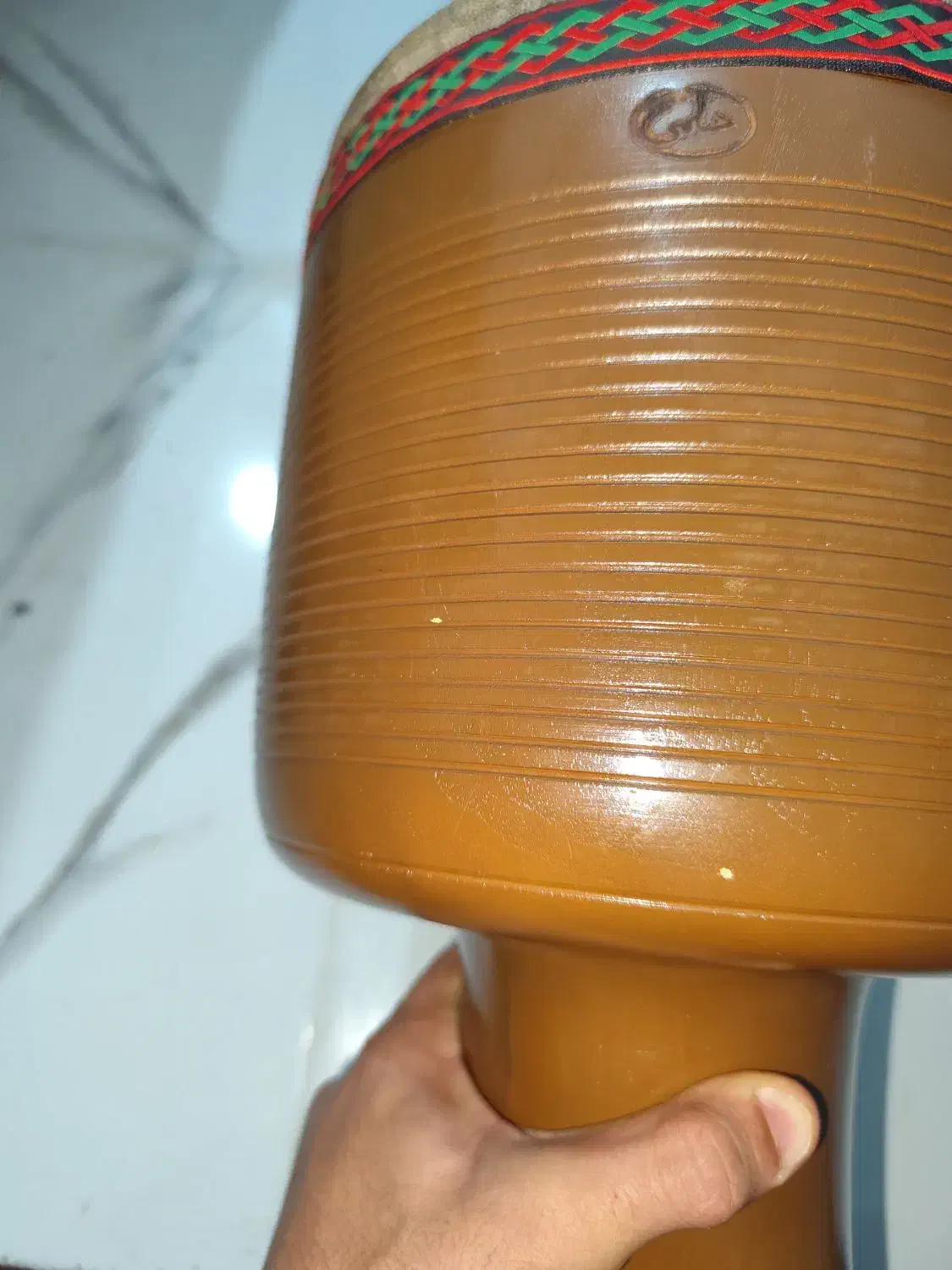 تنبک|درام و پرکاشن|اهواز, کوی باهنر|دیوار