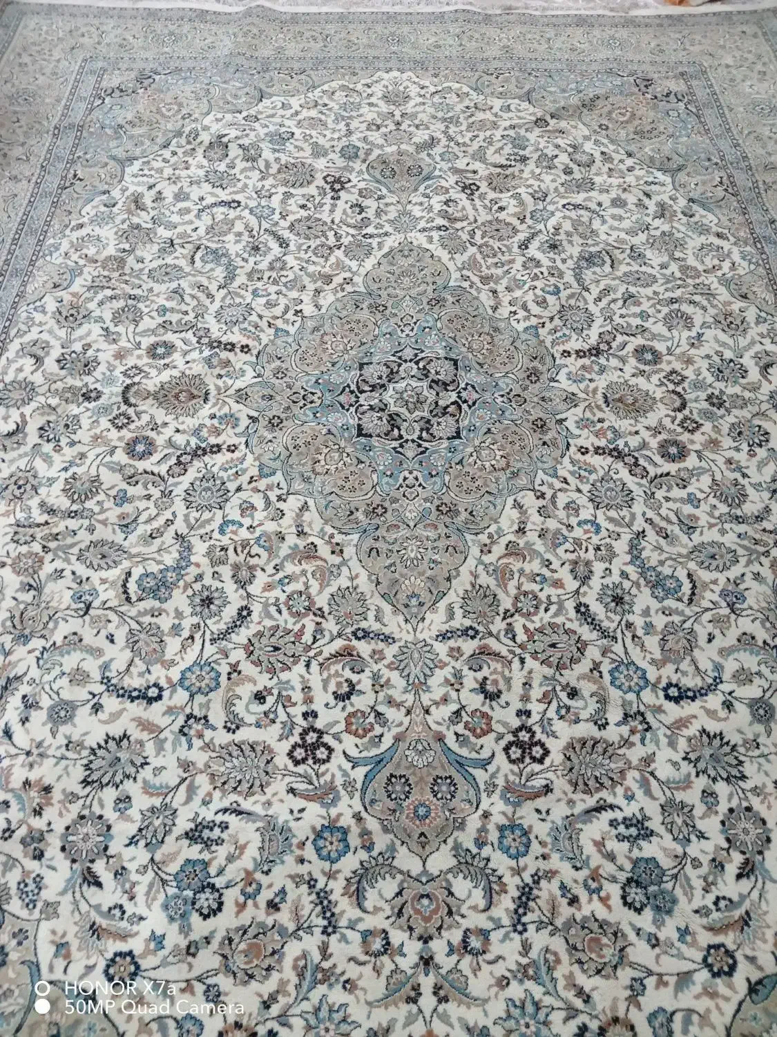 فرش ۱۲ متری سالم و کم کارکرد.هر عدد.۱۲۰۰.۰۰۰تومان|فرش|نیر (اردبیل), |دیوار