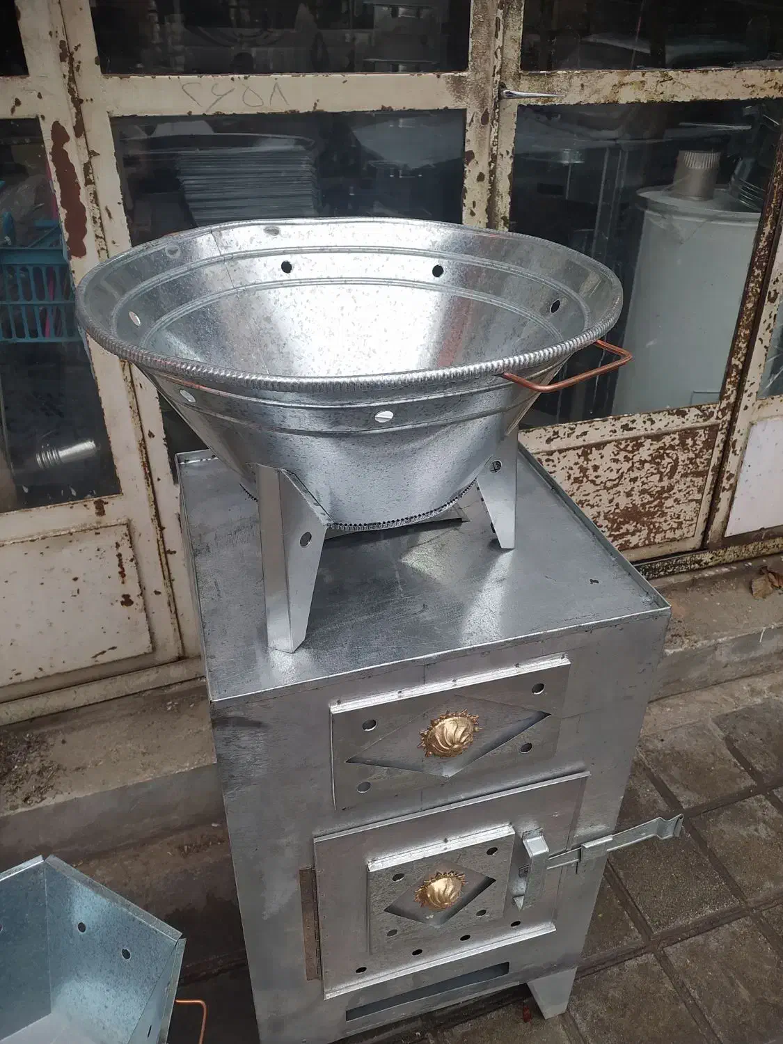 منقل شیش گوش ویژه شب یلدا تعداد محدود|اجاق گاز و لوازم برقی پخت‌وپز|اصفهان, رکن الدوله غربی|دیوار