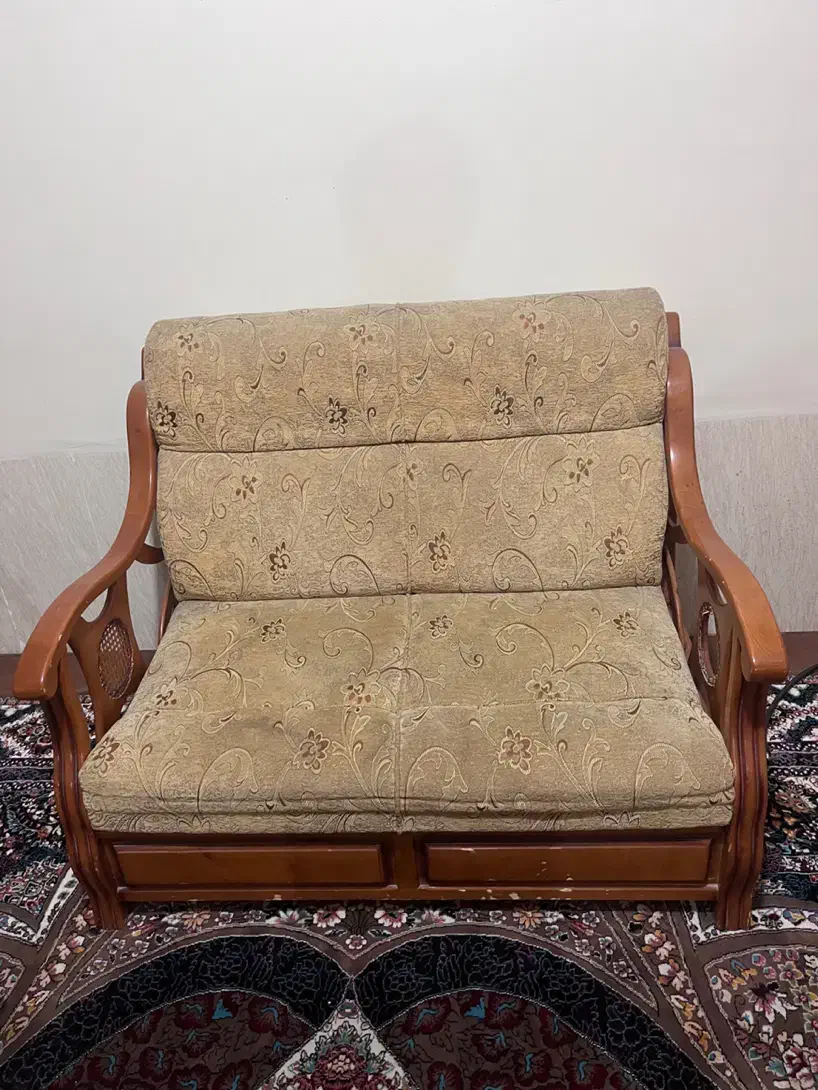 مبل هفت نفره بدون ایراد|مبلمان خانگی و میز عسلی|شیراز, اصلاح‌نژاد|دیوار