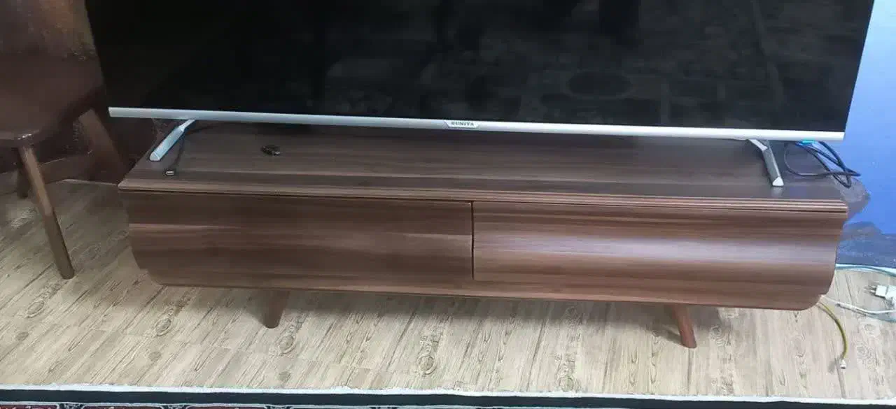 میز|میز تلویزیون|مشهد, انقلاب|دیوار