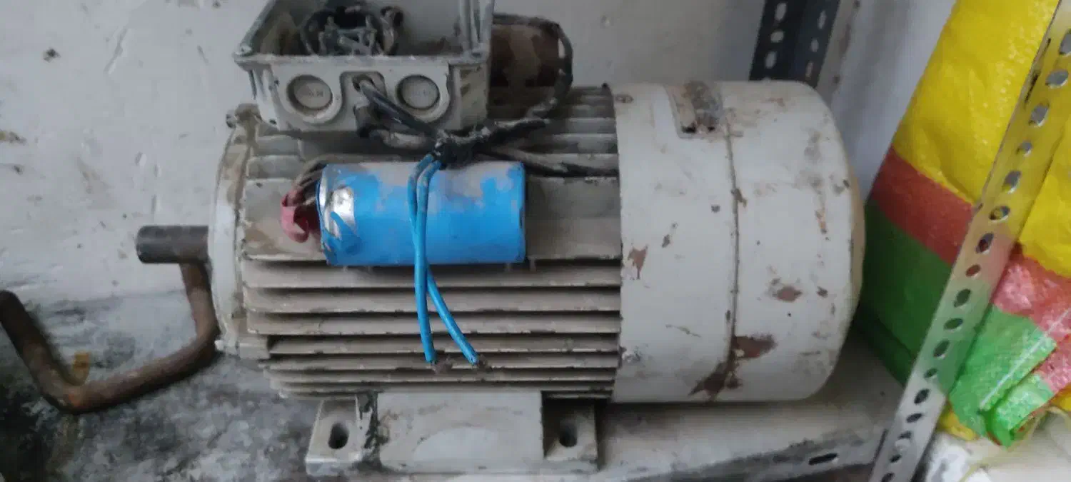 دینام تک فاز|ماشین‌آلات صنعتی|انگوت, |دیوار