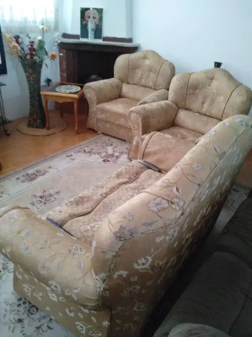 سرویس راحتی ۷ نفره|مبلمان خانگی و میز عسلی|ساری, |دیوار