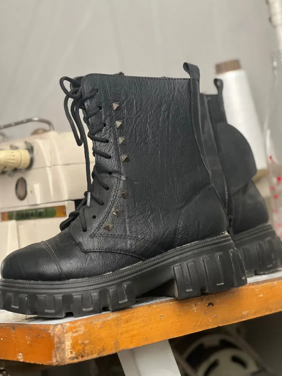 بوت ونیم بوت نو ودرحدنو|کیف، کفش، کمربند|شاهین‌شهر, شهرک گلدیس|دیوار