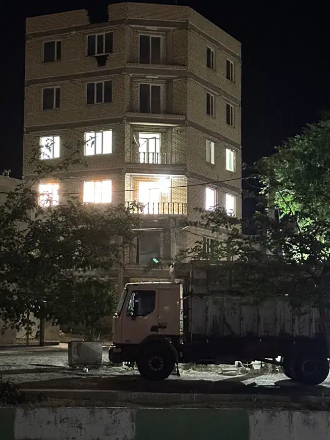 واحد ۱۳۰ متری کلید نخورده|فروش آپارتمان|تکاب, |دیوار