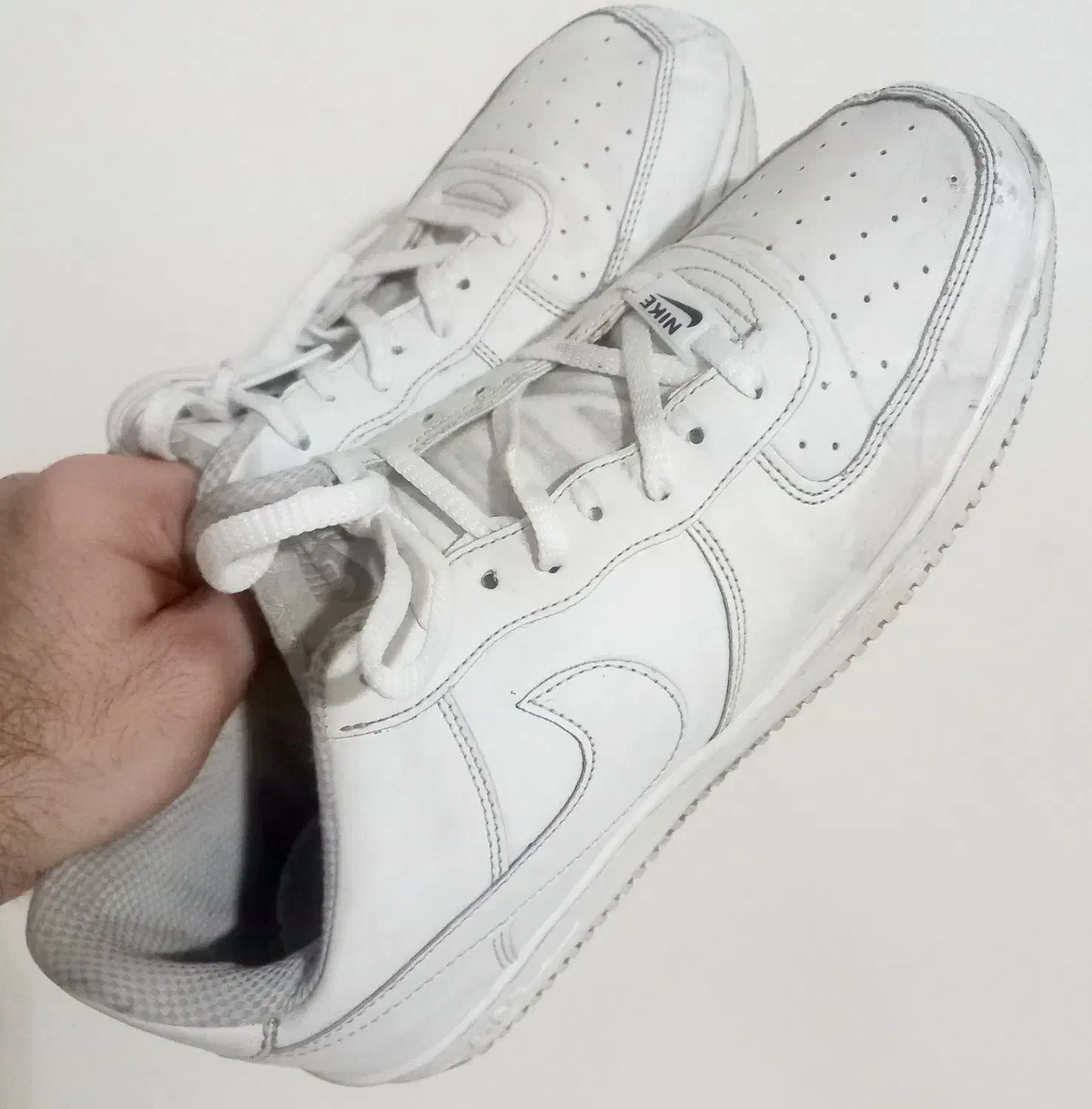 کتونی نایک آیرانر۴۴ سالمون نایک آندرارموراصل۴۱.۴۲|کیف، کفش، کمربند|تهران, باغ فیض|دیوار