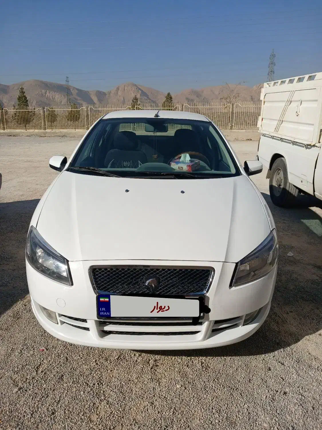 رانا ۹۳ سفیدروغنیtu5|خودرو سواری و وانت|خمینی‌شهر, |دیوار