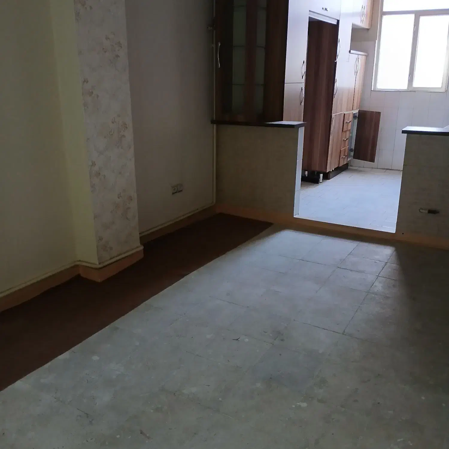 اجاره آپارتمان ۵۷متری تک واحدی با پارکینگ