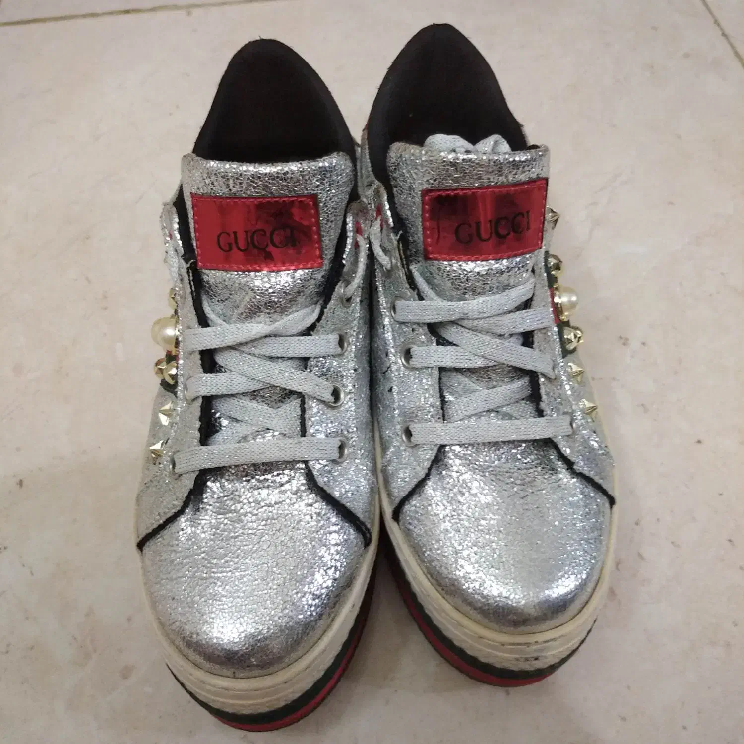 کتانی  گوچی سایز ۳۶|کیف، کفش، کمربند|رشت, نظری|دیوار