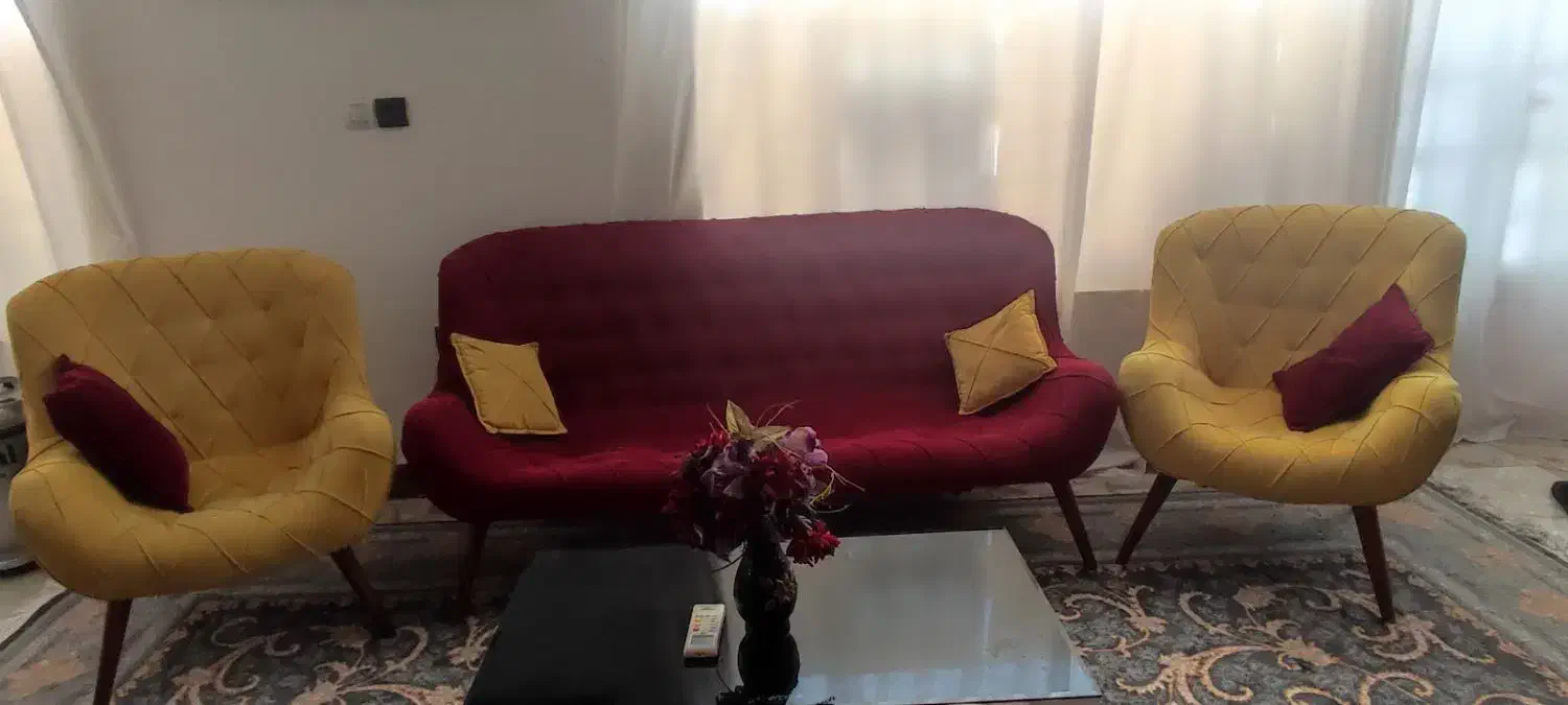 مبل طرح قایقی|مبلمان خانگی و میز عسلی|بم, |دیوار