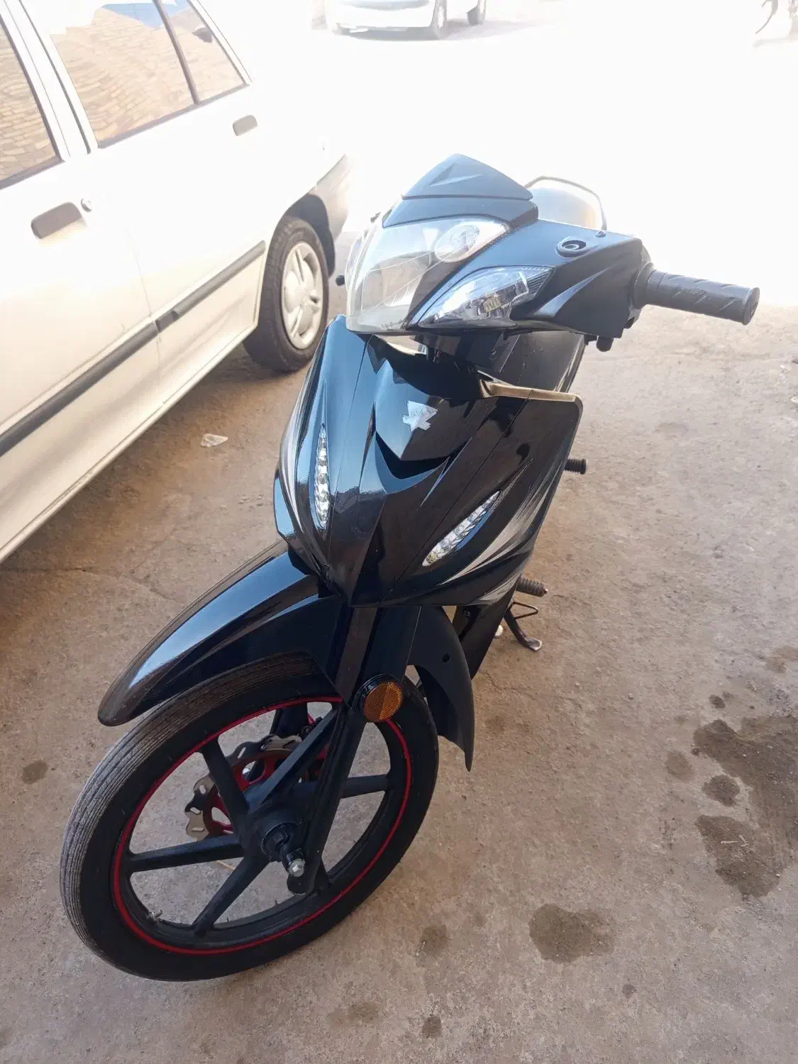 آشیل بی کلاج مدل 95|موتورسیکلت|کاشان, پاقپان|دیوار