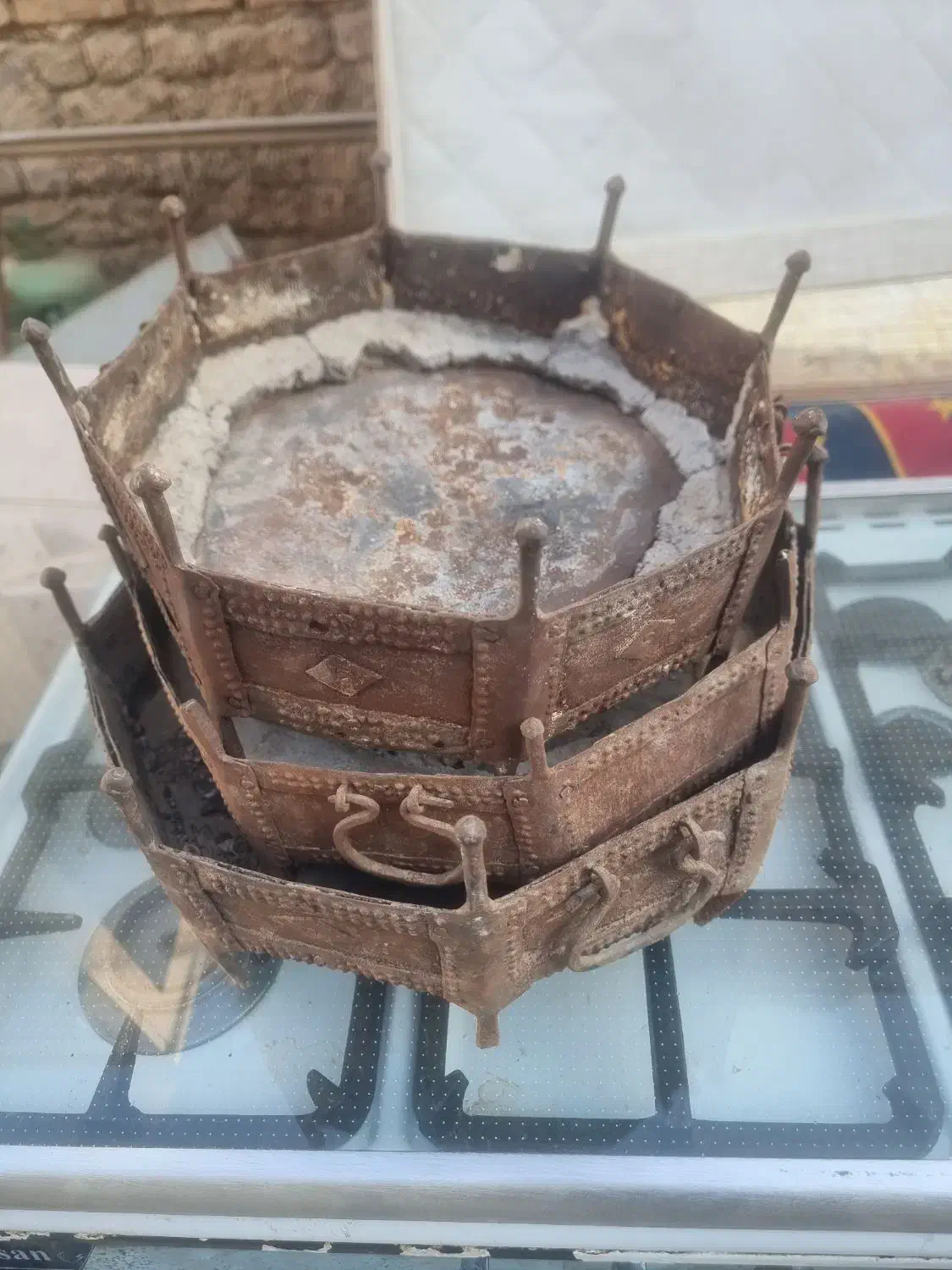 منقل قدیمی و صندوق|کلکسیون اشیاء عتیقه|کاشان, فاز ۲ ناجی آباد|دیوار