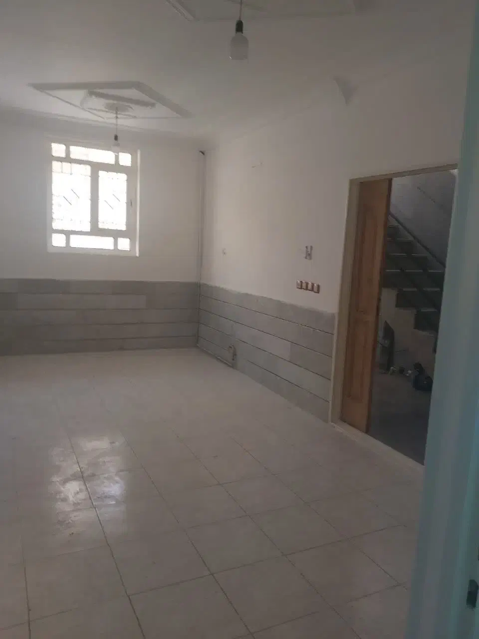 اجاره آپارتمان 90 متری،دو خواب، همکف،میدان غاز|اجارهٔ آپارتمان|پیشوا, |دیوار