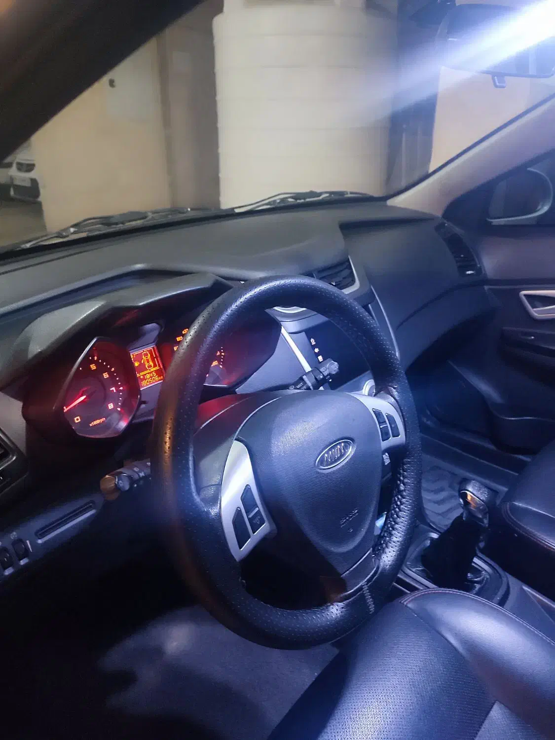 ام وی ام ۳۱۵|خودرو سواری و وانت|تهران, بهاران|دیوار