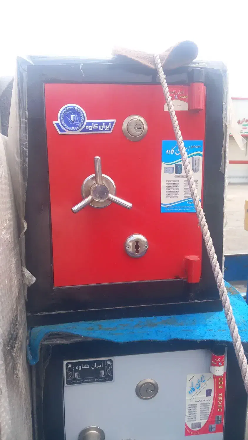 فروش گاوصندوقهای نسوز ایران کاوه|ابزارآلات|رودهن, |دیوار