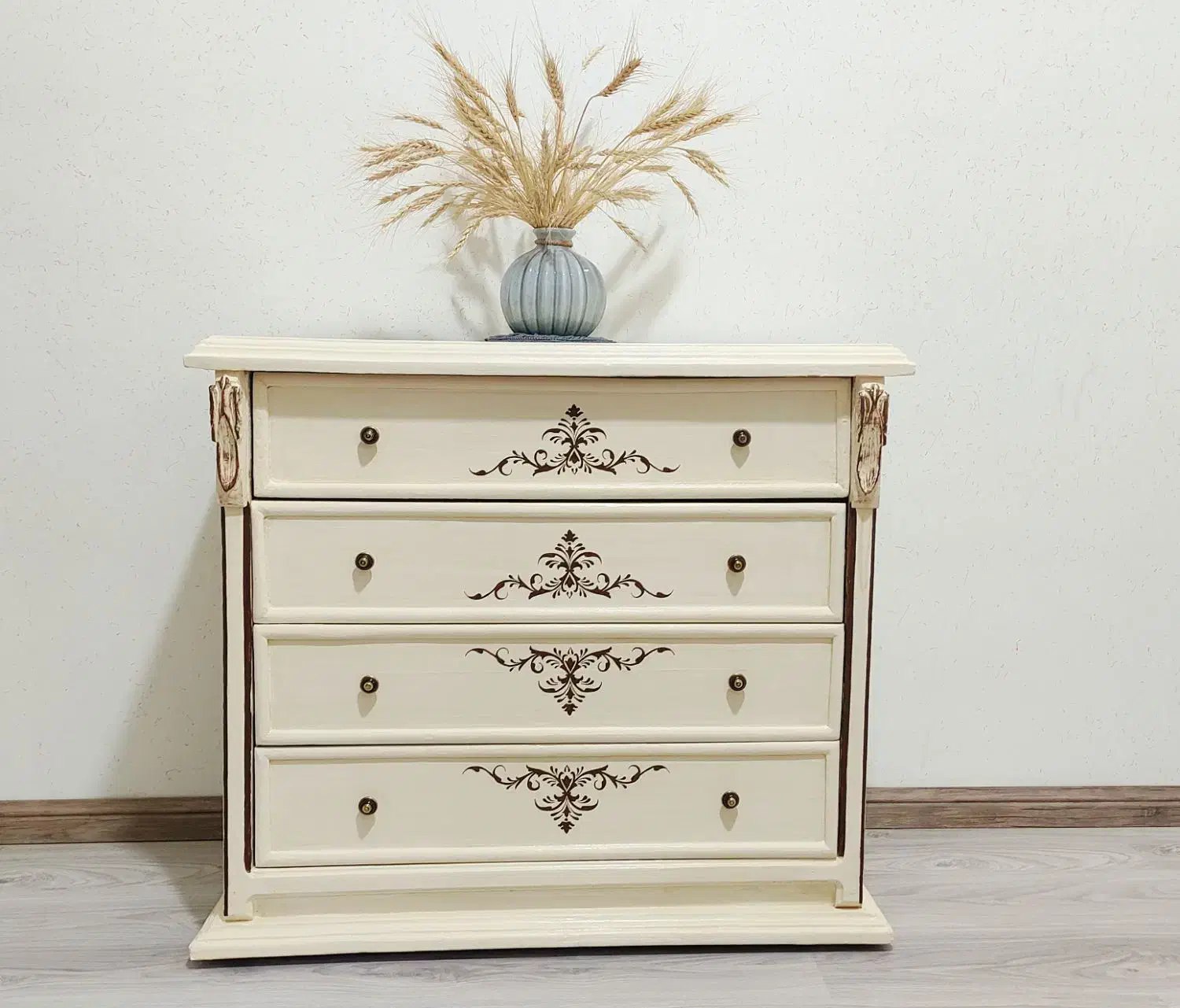 دراور ۴ کشو چوبی|جاکفشی، کمد، دراور|ارومیه, |دیوار