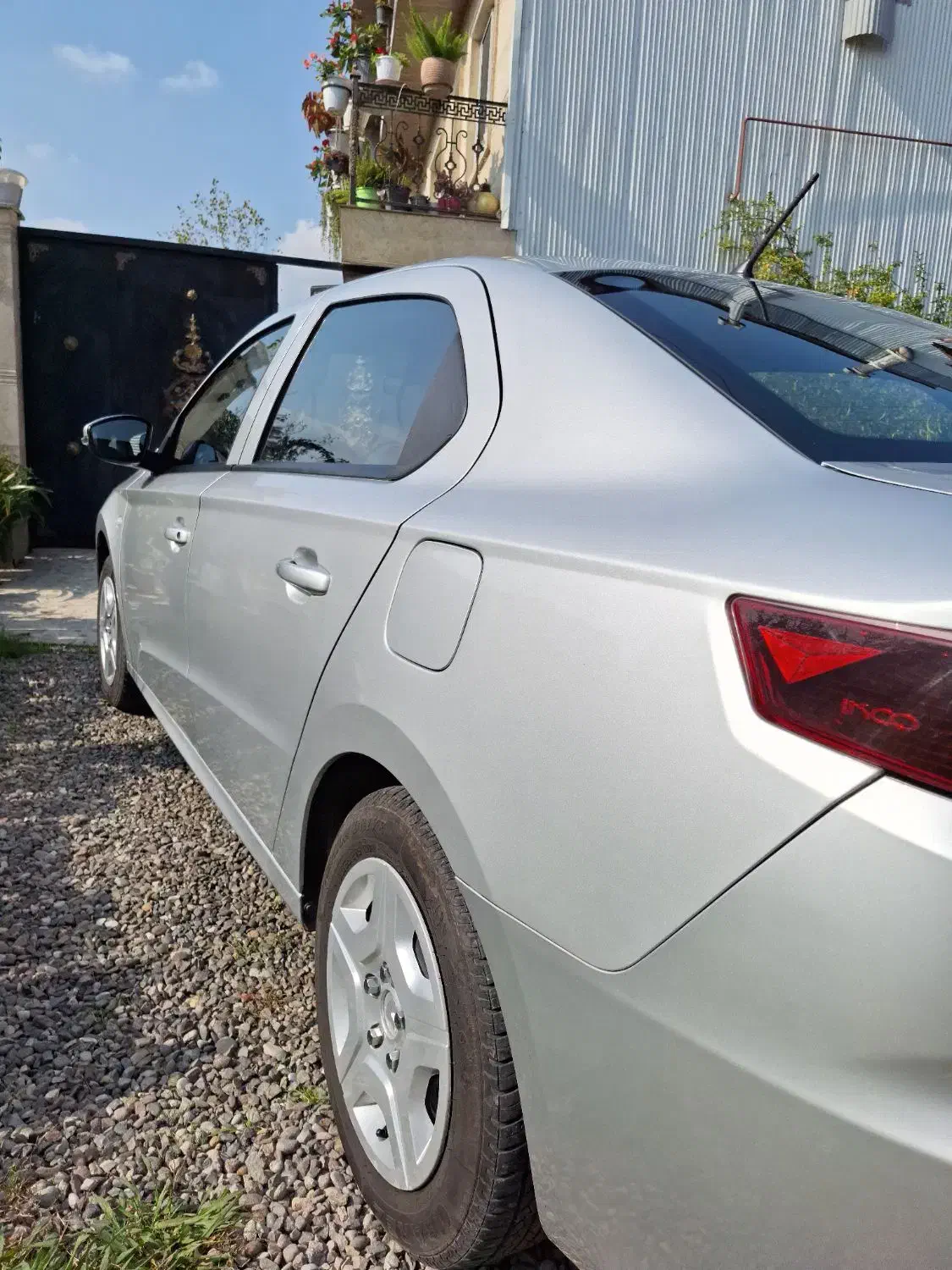 خودرو تارا دندهای|خودرو سواری و وانت|رشت, کوی امام رضا|دیوار