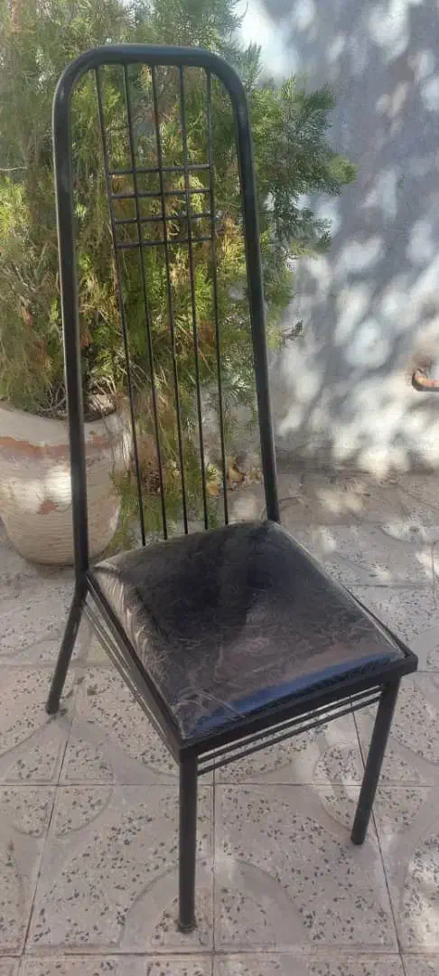 صندلی در حد نو|صندلی و نیمکت|تویسرکان, |دیوار