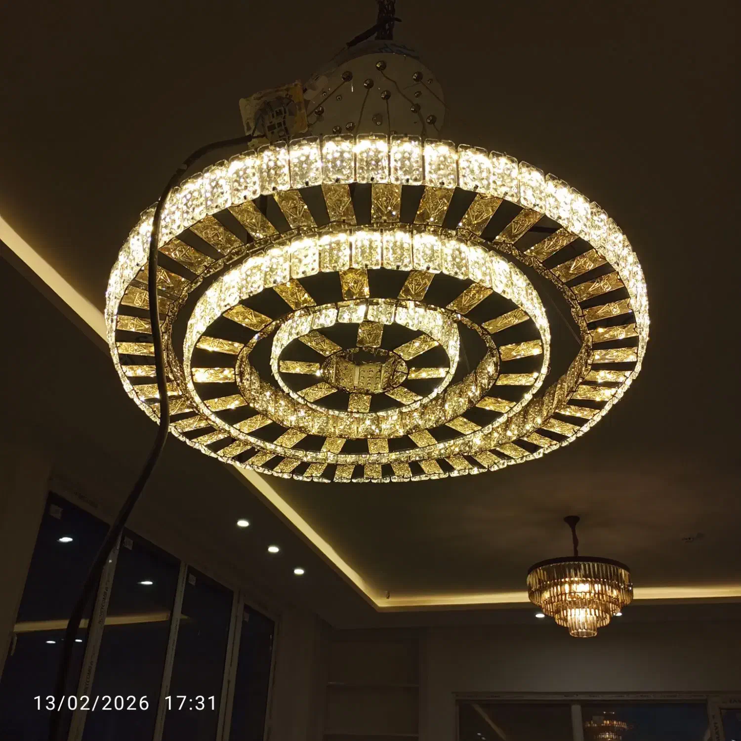 لوسترآنتیک|لوستر و چراغ آویز|مشهد, نرگس (شهرک غرب)|دیوار