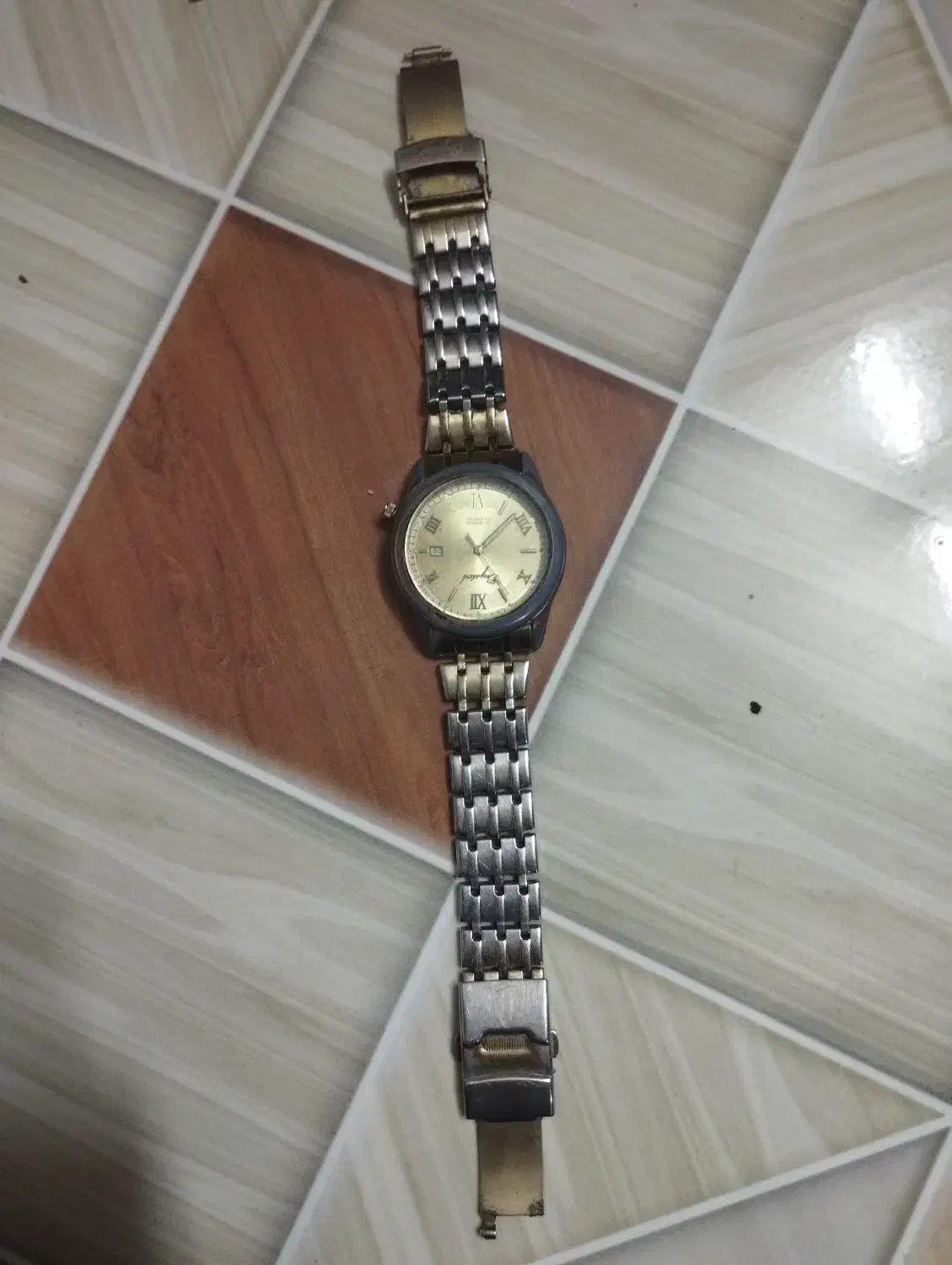 عتیقه|کلکسیون اشیاء عتیقه|تربت جام, یحیی آباد|دیوار