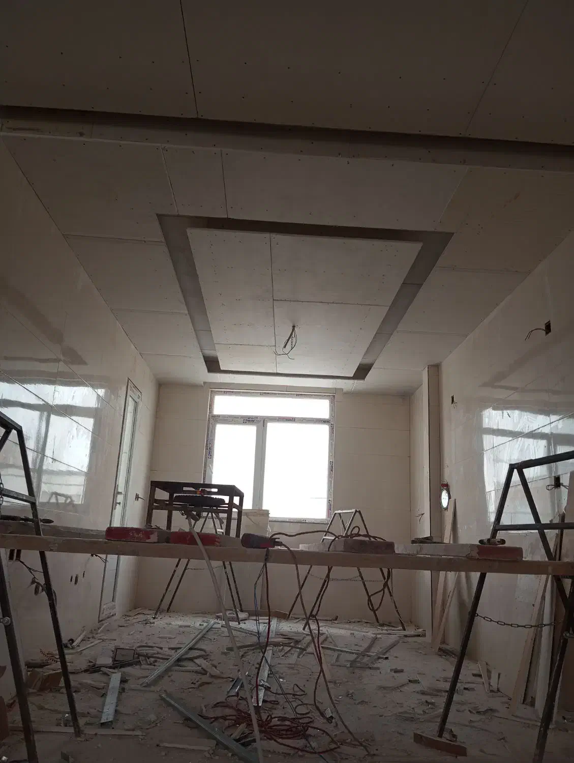 استخدام نیروی برشکار و نصاب کناف|استخدام معماری، عمران و ساختمانی|همدان, |دیوار