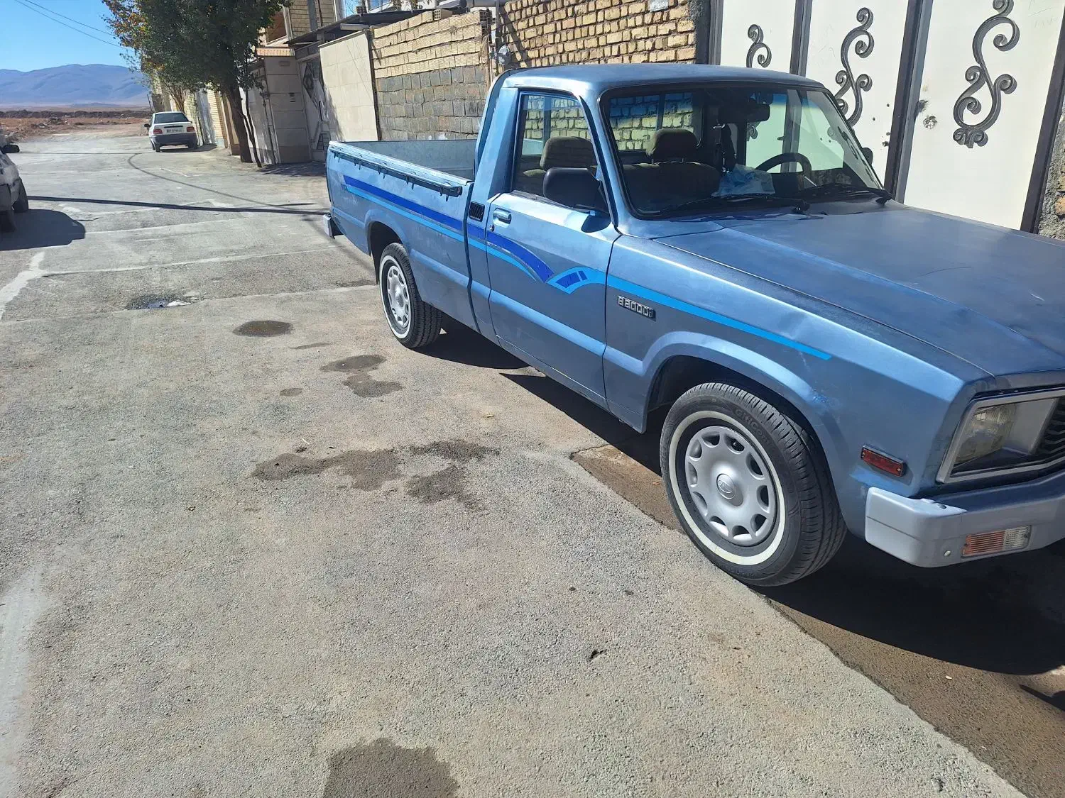 مزدا تک کابین ۲۰۰۰|خودرو سواری و وانت|اصفهان, تخت فولاد|دیوار