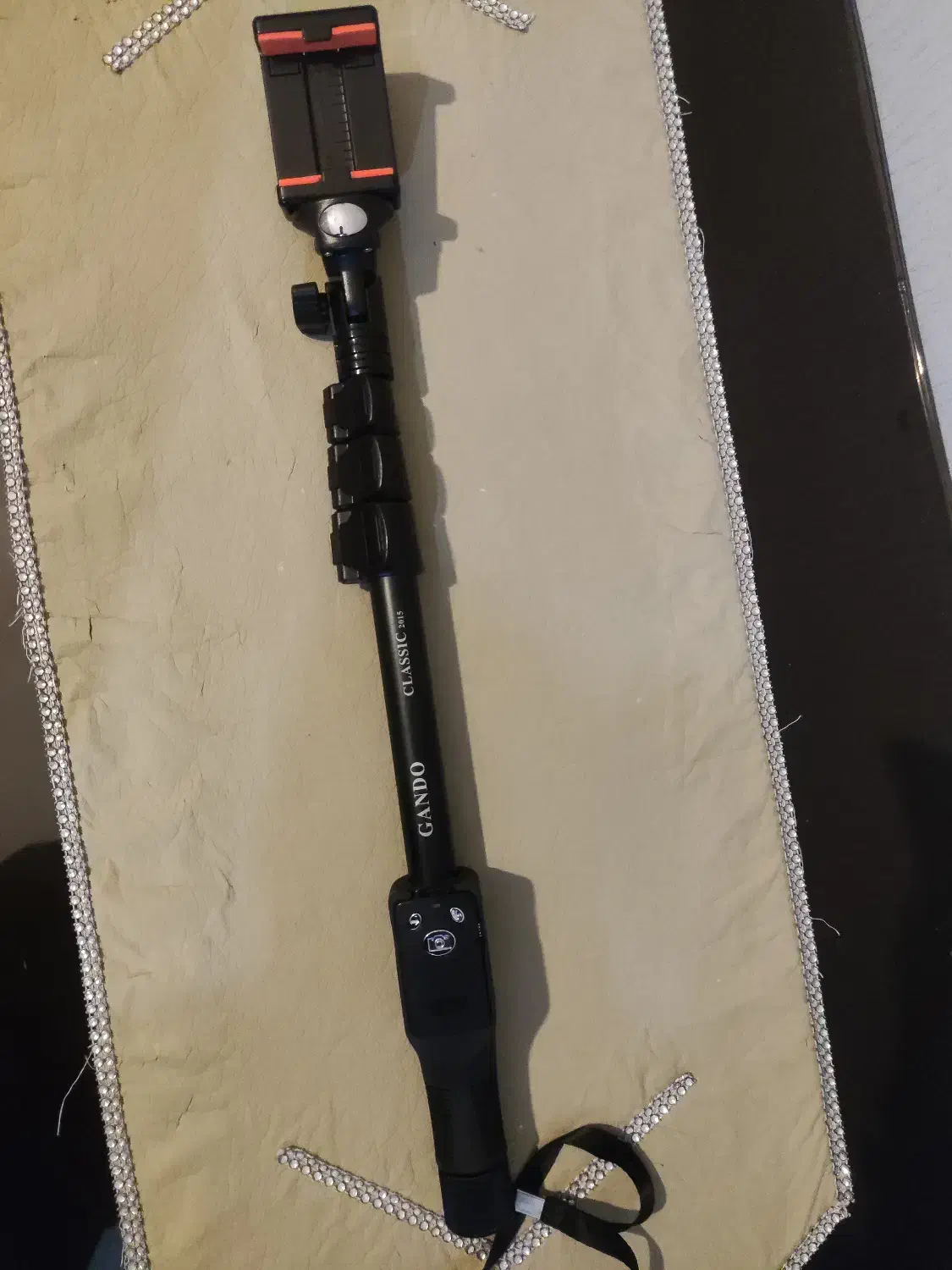 مونوپاد|دوربین عکاسی و فیلم‌برداری|میانه, |دیوار