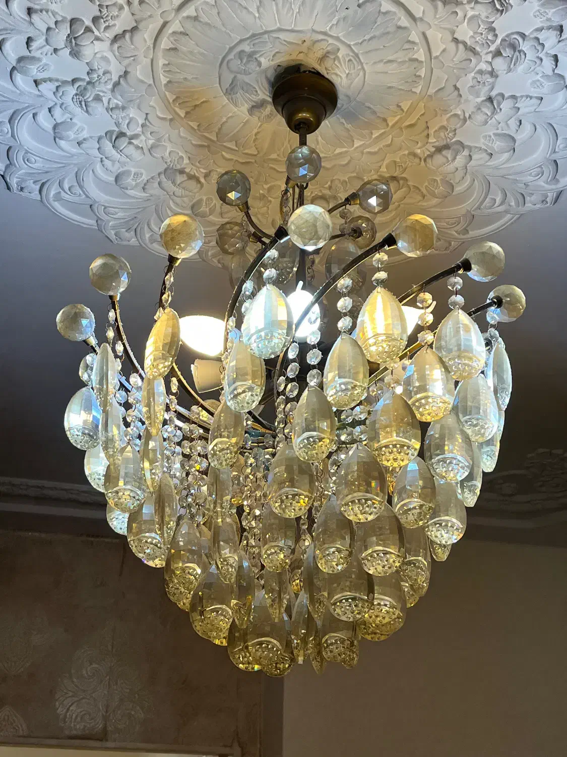 فروش دو عدد لوستر ۸ شاخه ۵۰ سانت|لوستر و چراغ آویز|رشت, استقامت ۱|دیوار