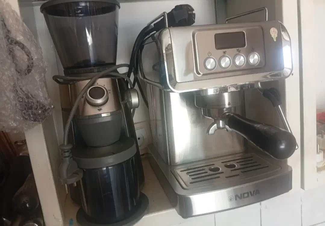 فروش دستگاه خانگی و اسیاب|سماور، چایساز، قهوهساز|باشت, |دیوار