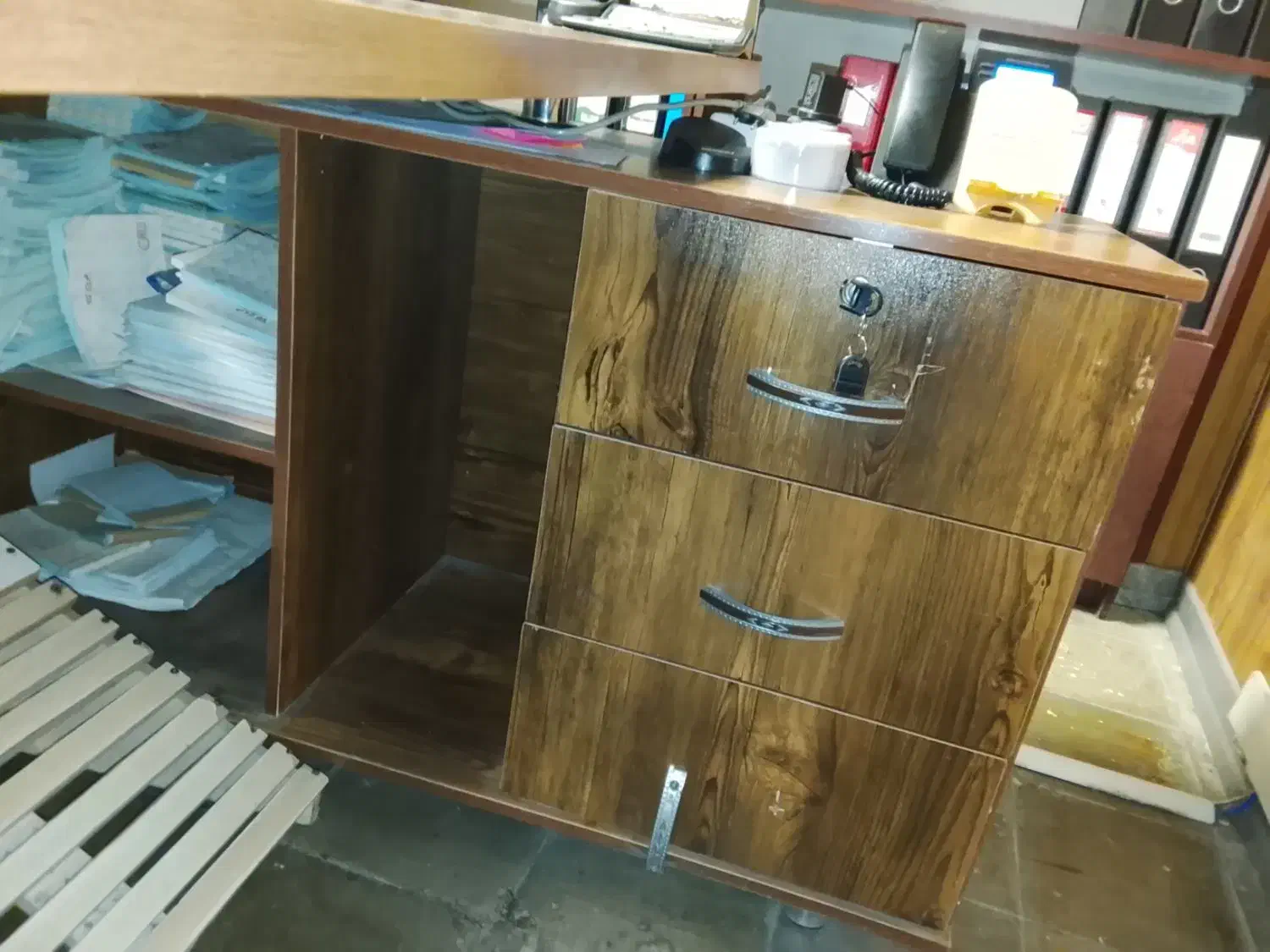 میز اداری|مبلمان اداری|نظرآباد, فخر ایران|دیوار