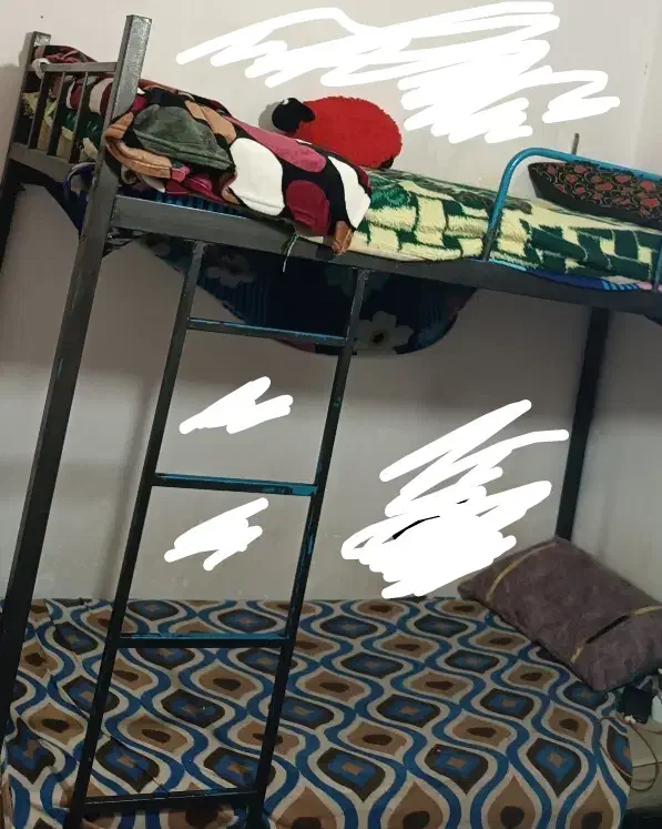 تخت خواب دو طبقه|تخت و سرویس خواب|شیراز, شاهچراغ|دیوار