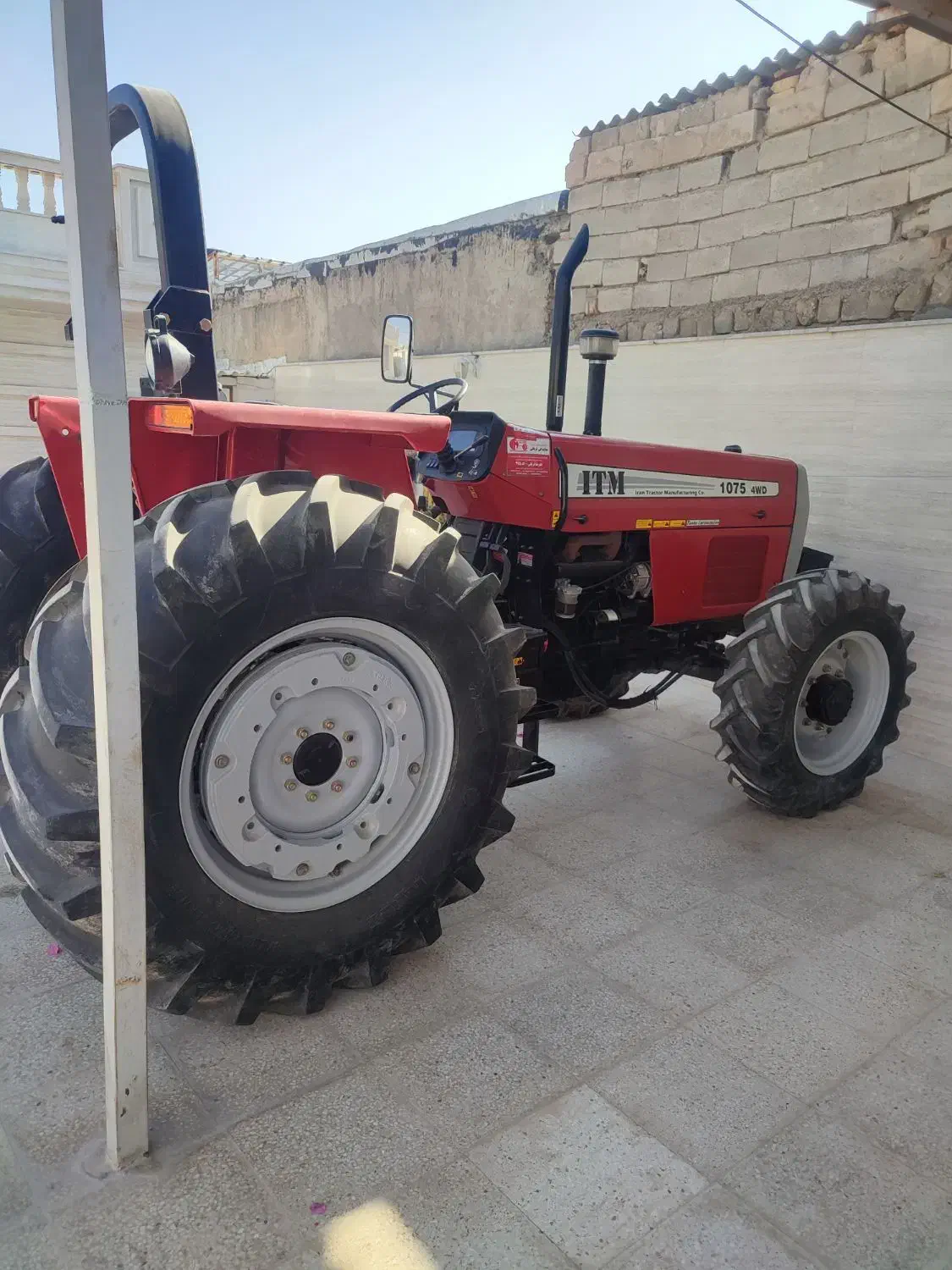 تراکتور ۱۰۷۵مدل ۱۴۰۳ با کارکرد کم|خودرو سنگین|فیروزآباد (فارس), |دیوار