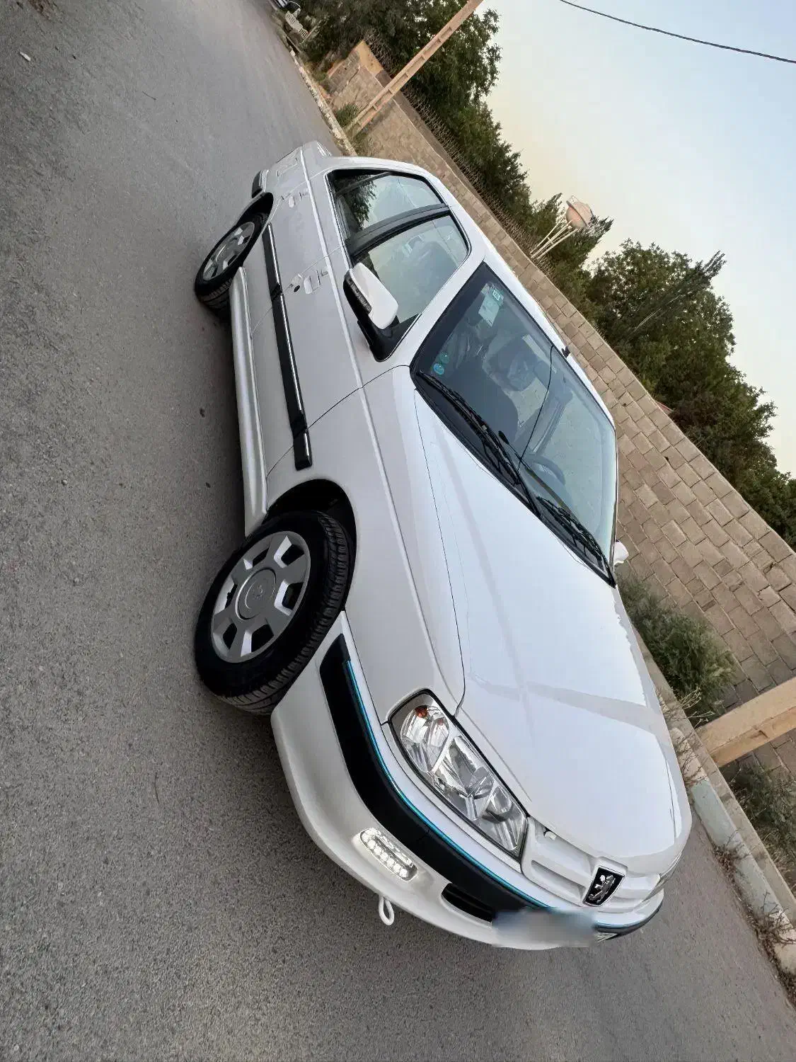 پژو پارس ۱۴۰۲|خودرو سواری و وانت|هشتگرد, ینگی امام|دیوار