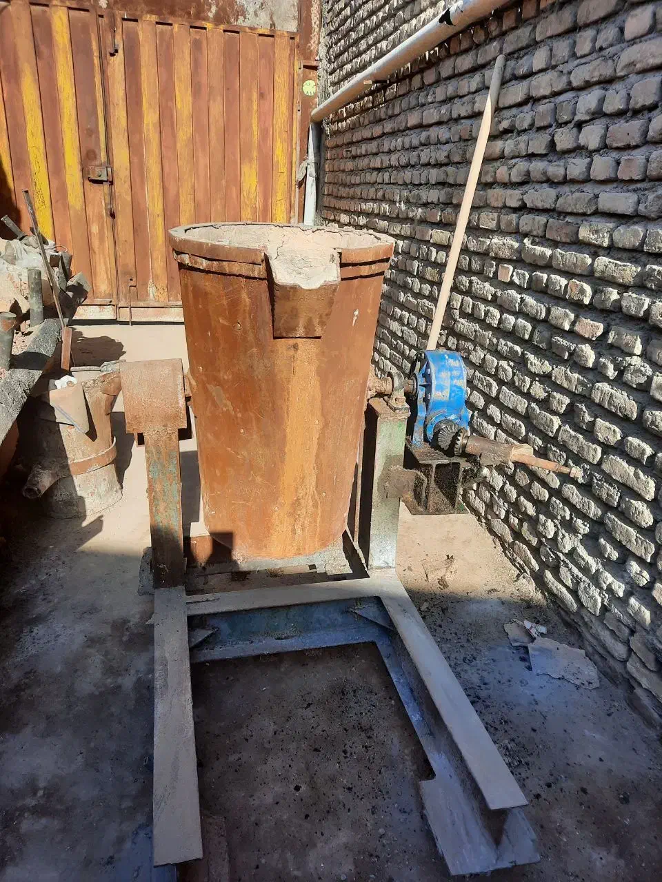 پاتیل ذوب گیربکسی|ماشین‌آلات صنعتی|مشهد, گرجی علیا|دیوار