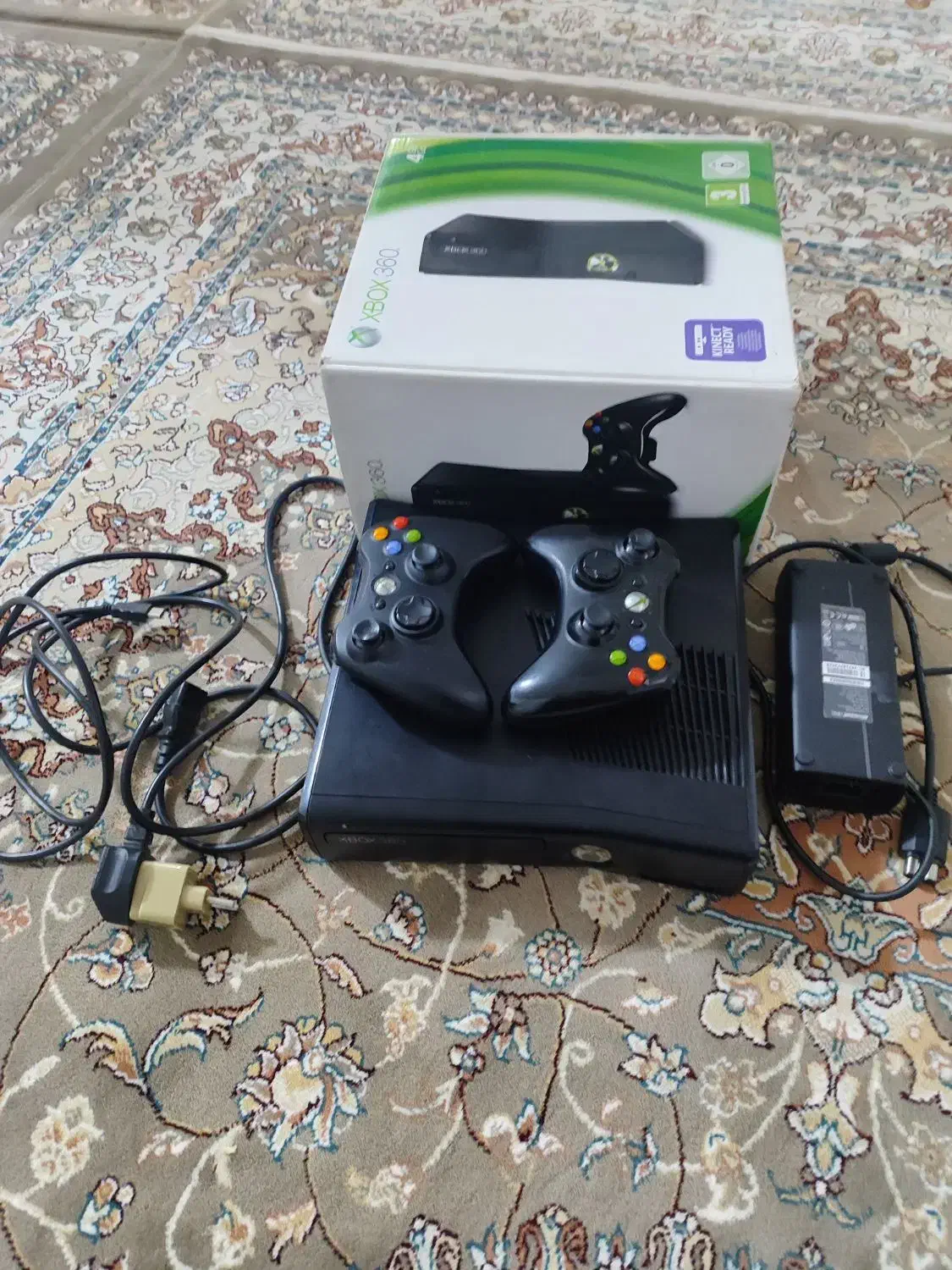 ایکس باکس 360 اصلیم نونو|کنسول، بازی ویدئویی و آنلاین|سنندج, |دیوار