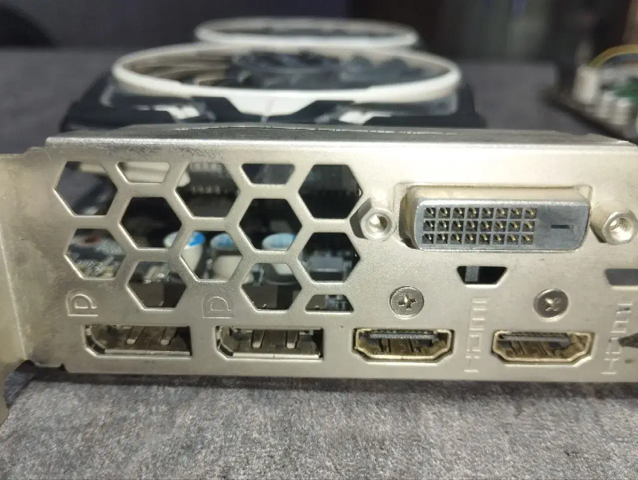 قطعات کامپیوتر|قطعات و لوازم جانبی رایانه|مشهد, ارشاد|دیوار