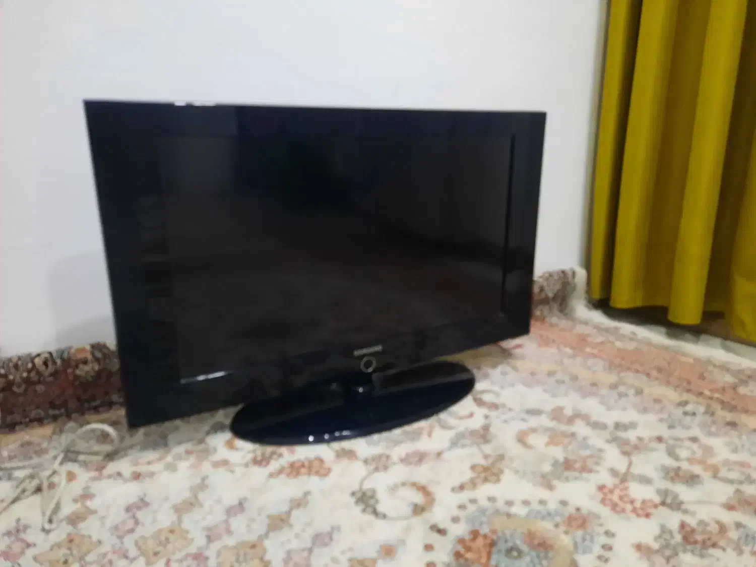 تلویزیون ال ای دی و ال سی دی|تلویزیون و پروژکتور|اسلامشهر, شهرک واوان|دیوار