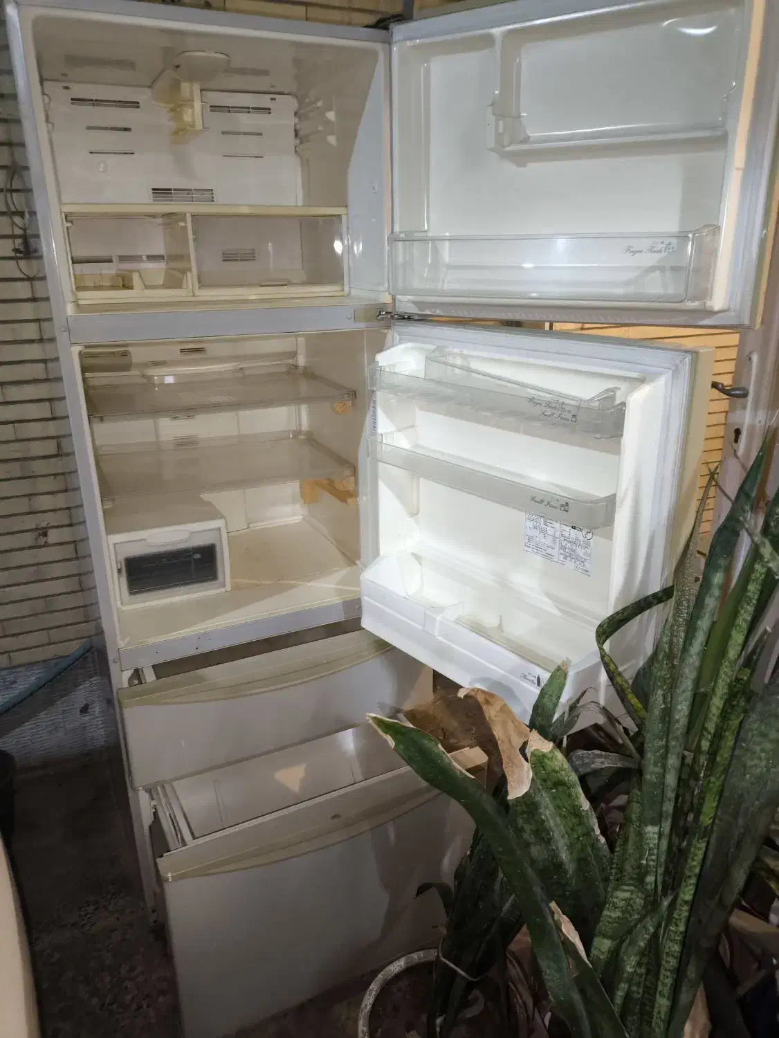 یخچال فریزر ناسیونال 110گاز ندارد اتاق سالم سالم|یخچال و فریزر|بندرعباس, |دیوار