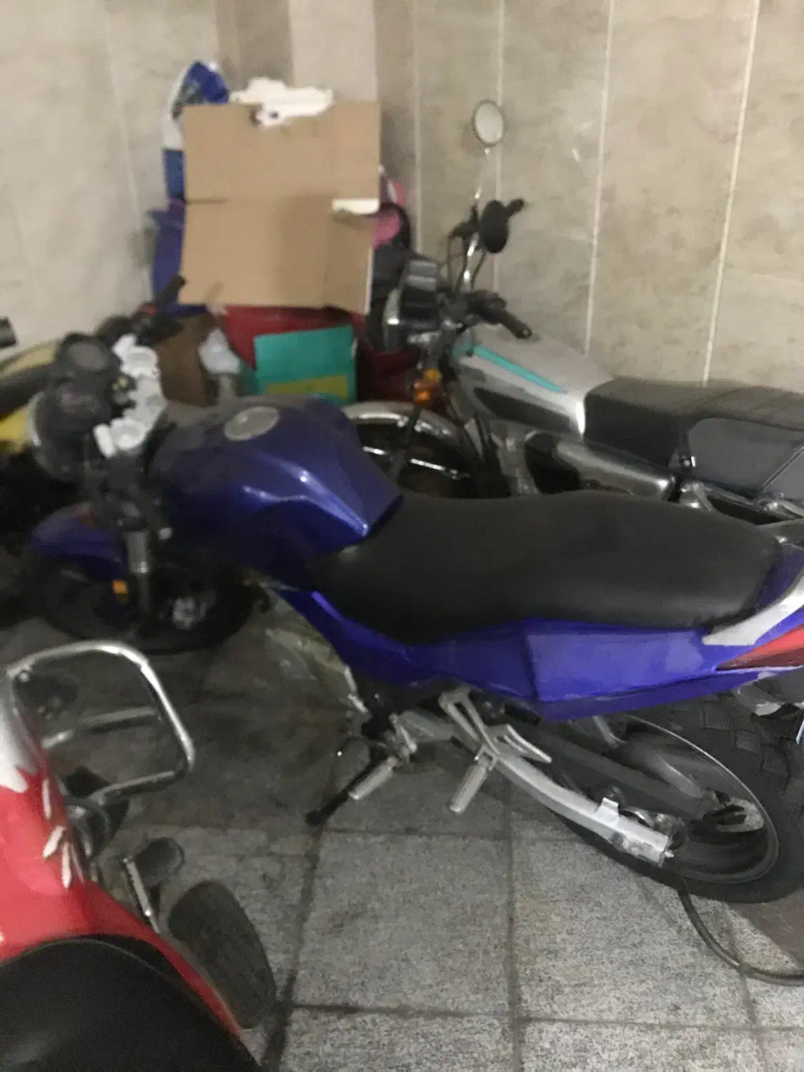 موتور پیشرو۲۰۰ ccو احسان ۱۵۰ cc|موتورسیکلت|تهران, باغ فیض|دیوار