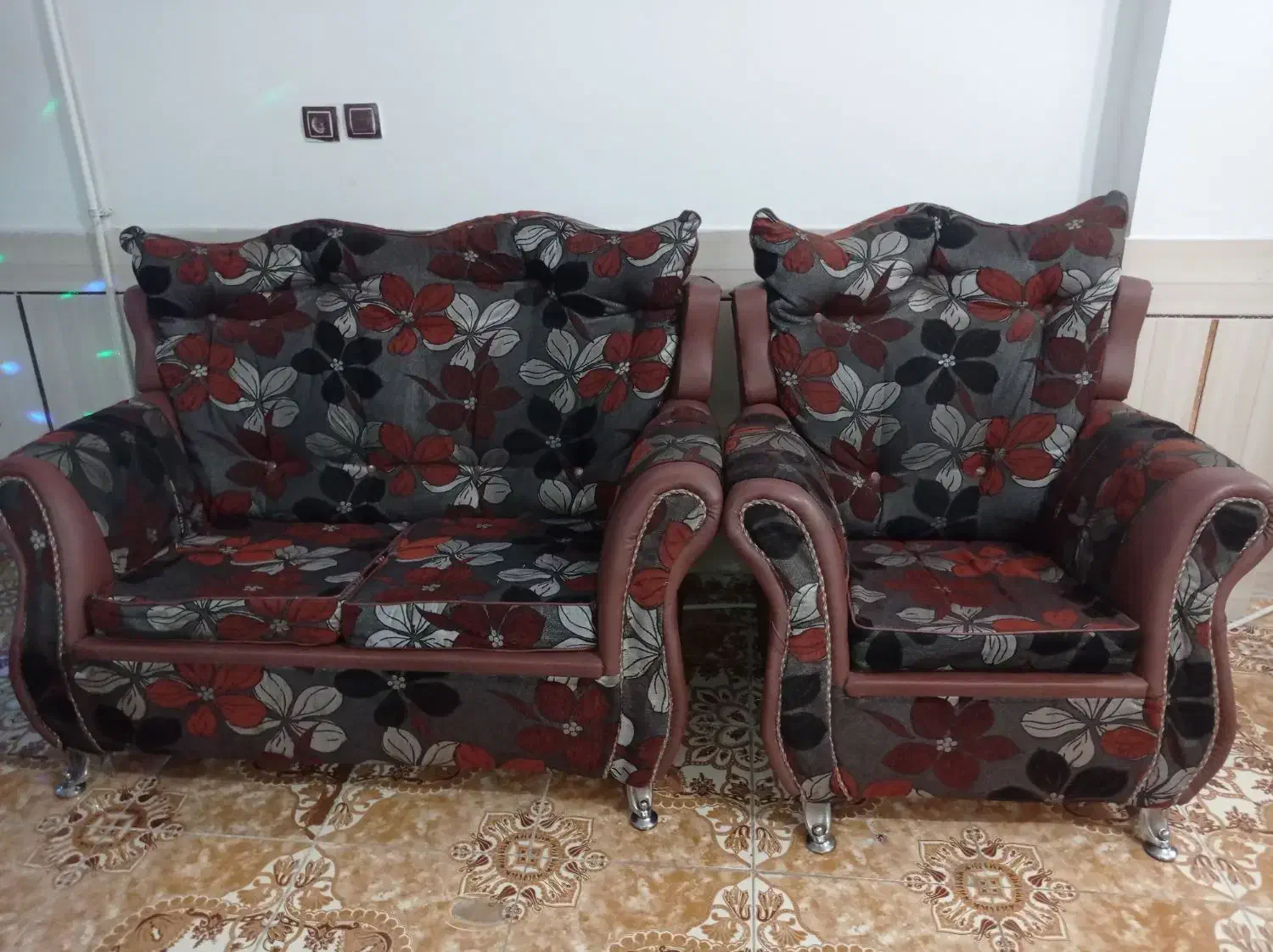 مبل|مبلمان خانگی و میز عسلی|اصفهان, قائمیه|دیوار