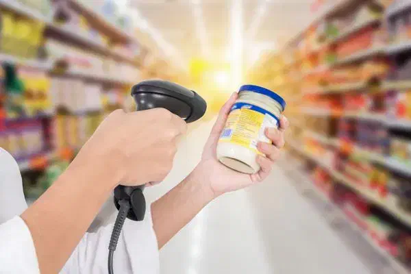 صندوقدار و چیدمان  خانم برای فروشگاه مواد غذایی|استخدام خدمات فروشگاه و رستوران|مشهد, ایثار|دیوار