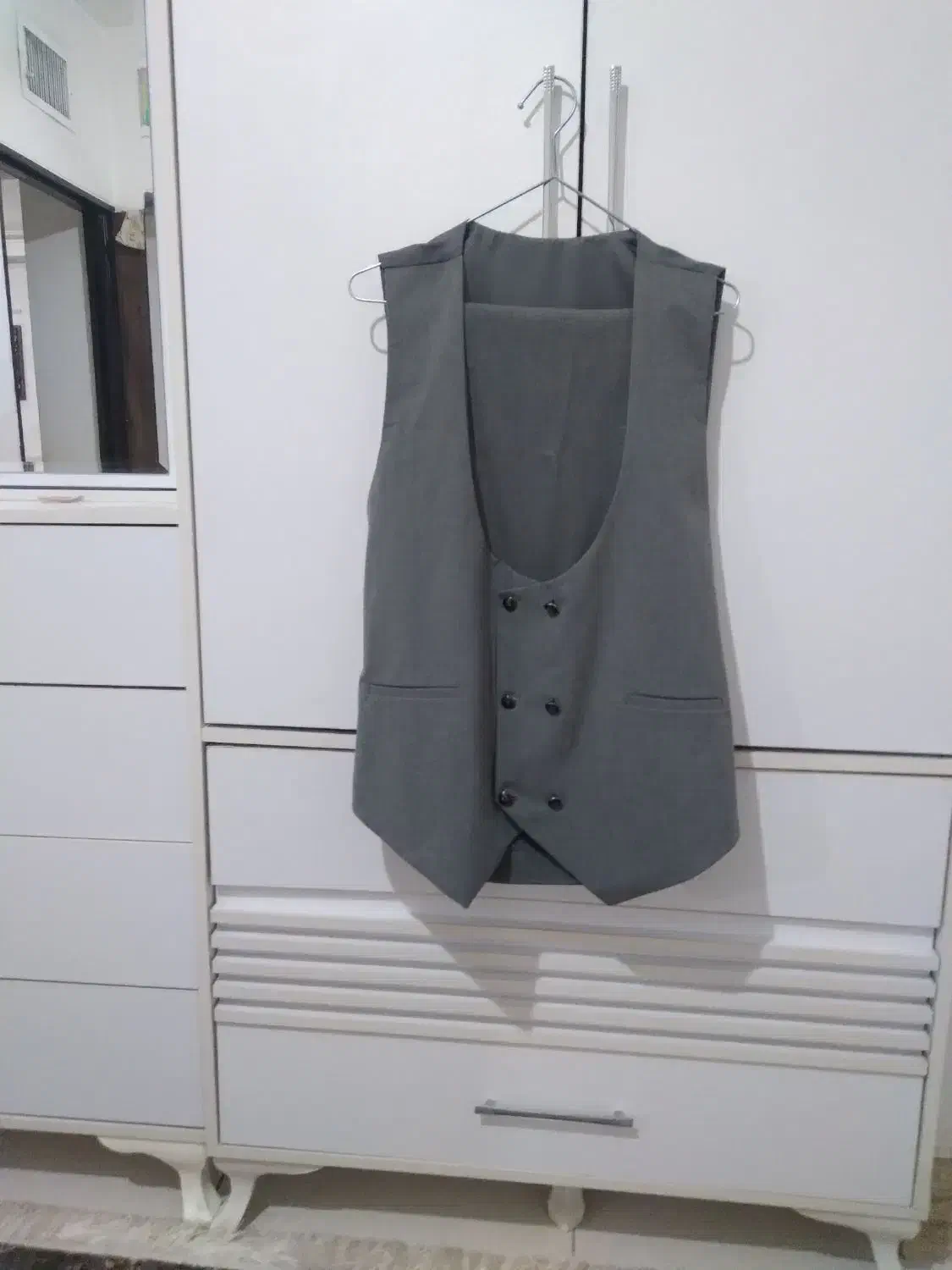 جلیقه شلوار|لباس|باغستان, |دیوار