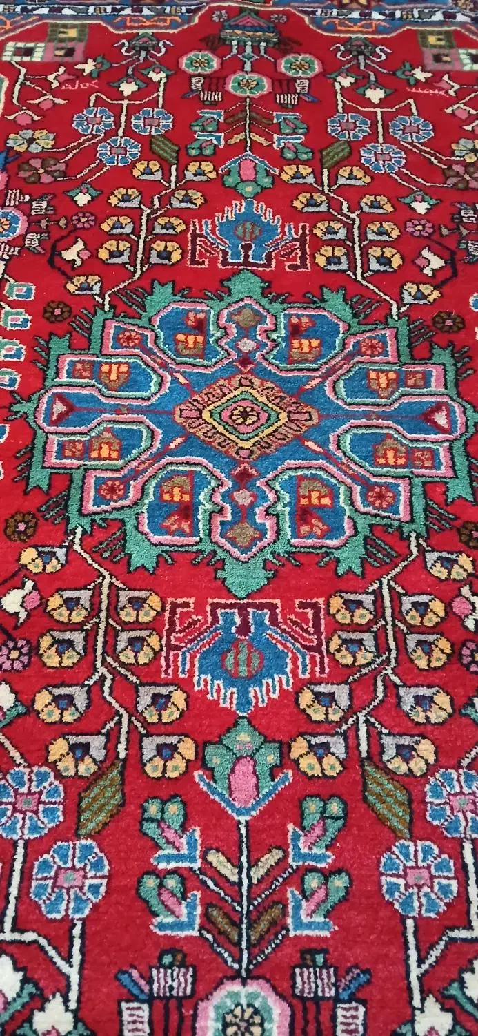 فرش دستبافت|فرش|هشتگرد, هشتگرد قدیم|دیوار