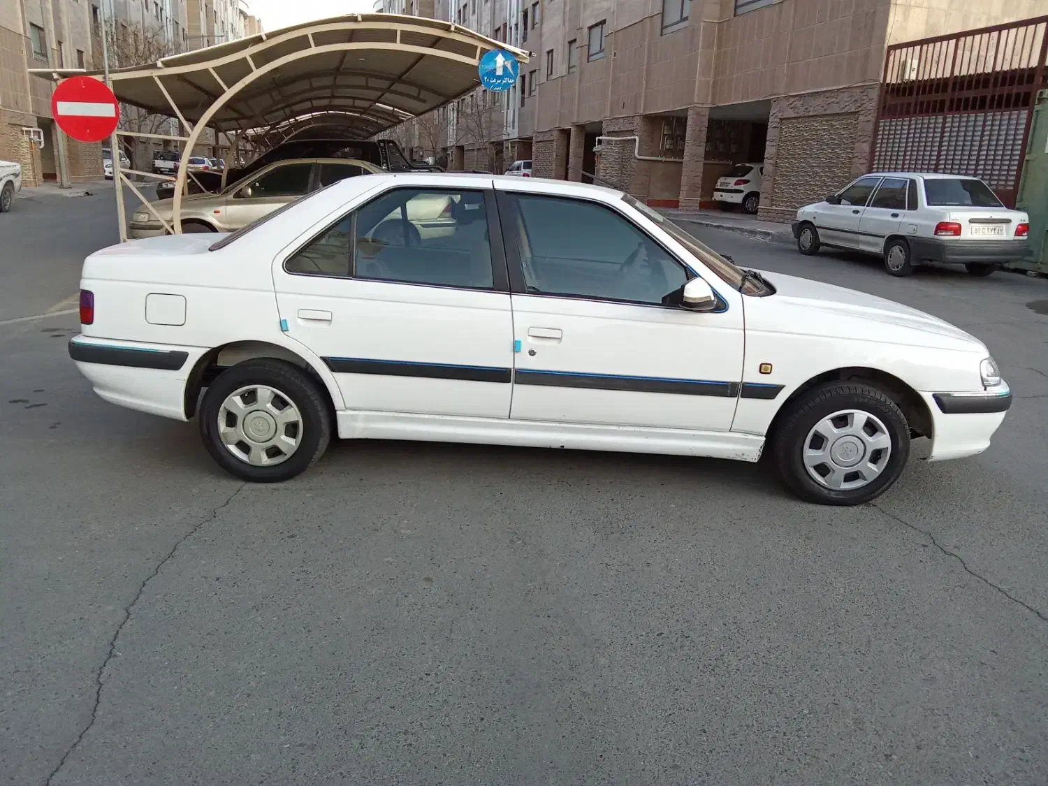 پارس۹۳|خودرو سواری و وانت|بیرجند, |دیوار