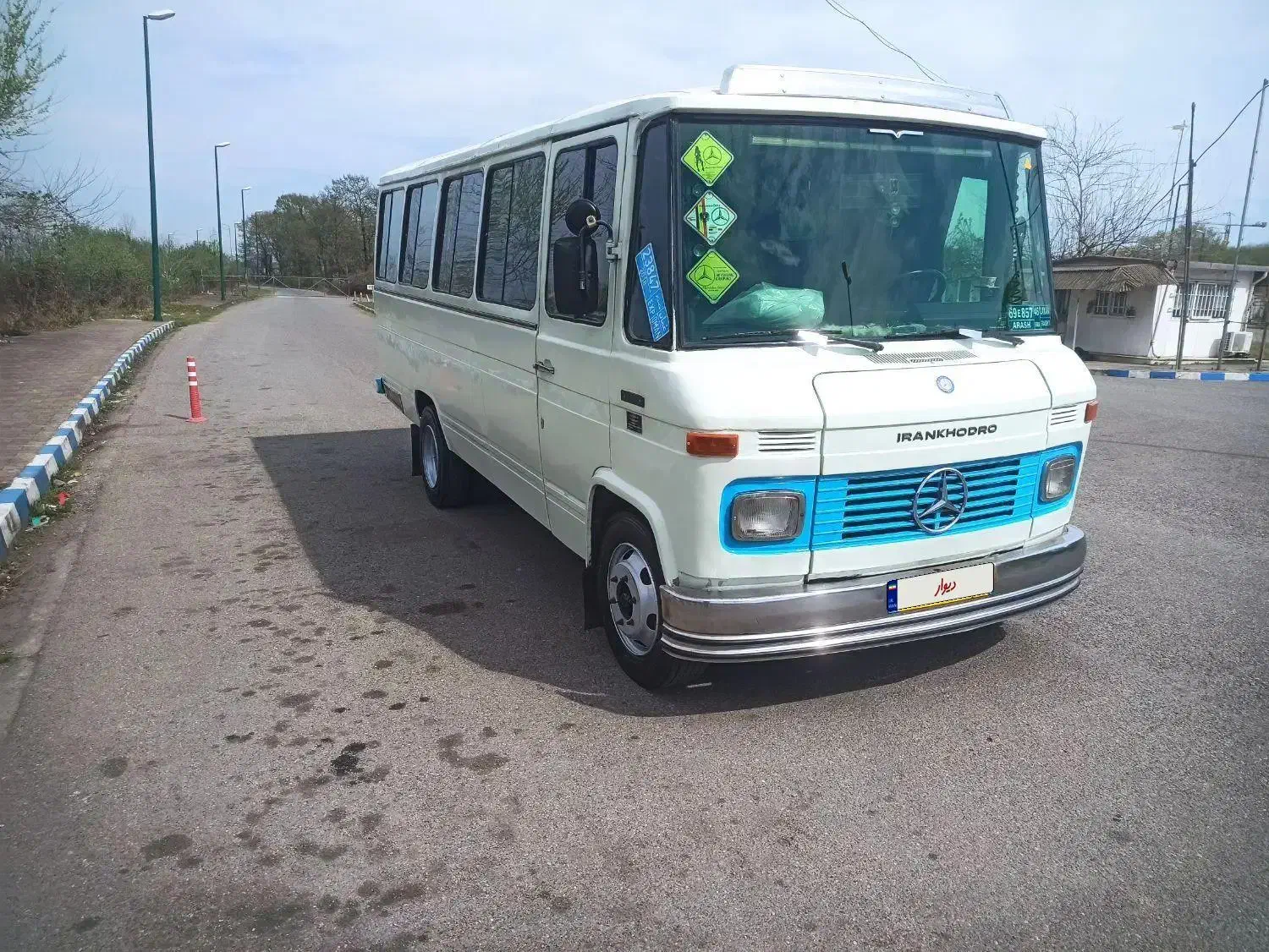 مینی بوس بنز مدل ۸۰ سند پلاک ۶۰|خودرو سنگین|رشت, لاکان شهر|دیوار