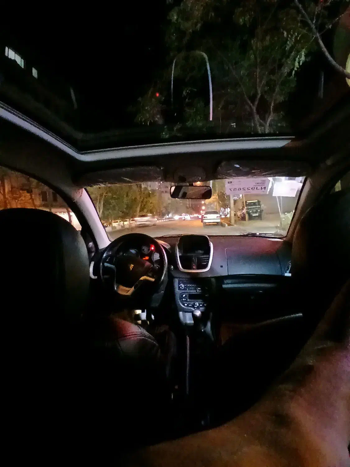 207  پانامرا  دنده  401|خودرو سواری و وانت|قم, شهرک قدس|دیوار