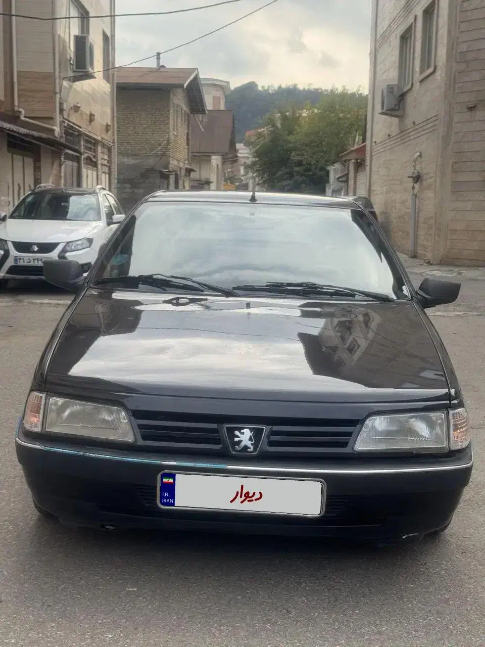 پژو۴۰۵|خودرو سواری و وانت|لاهیجان, گلستان|دیوار