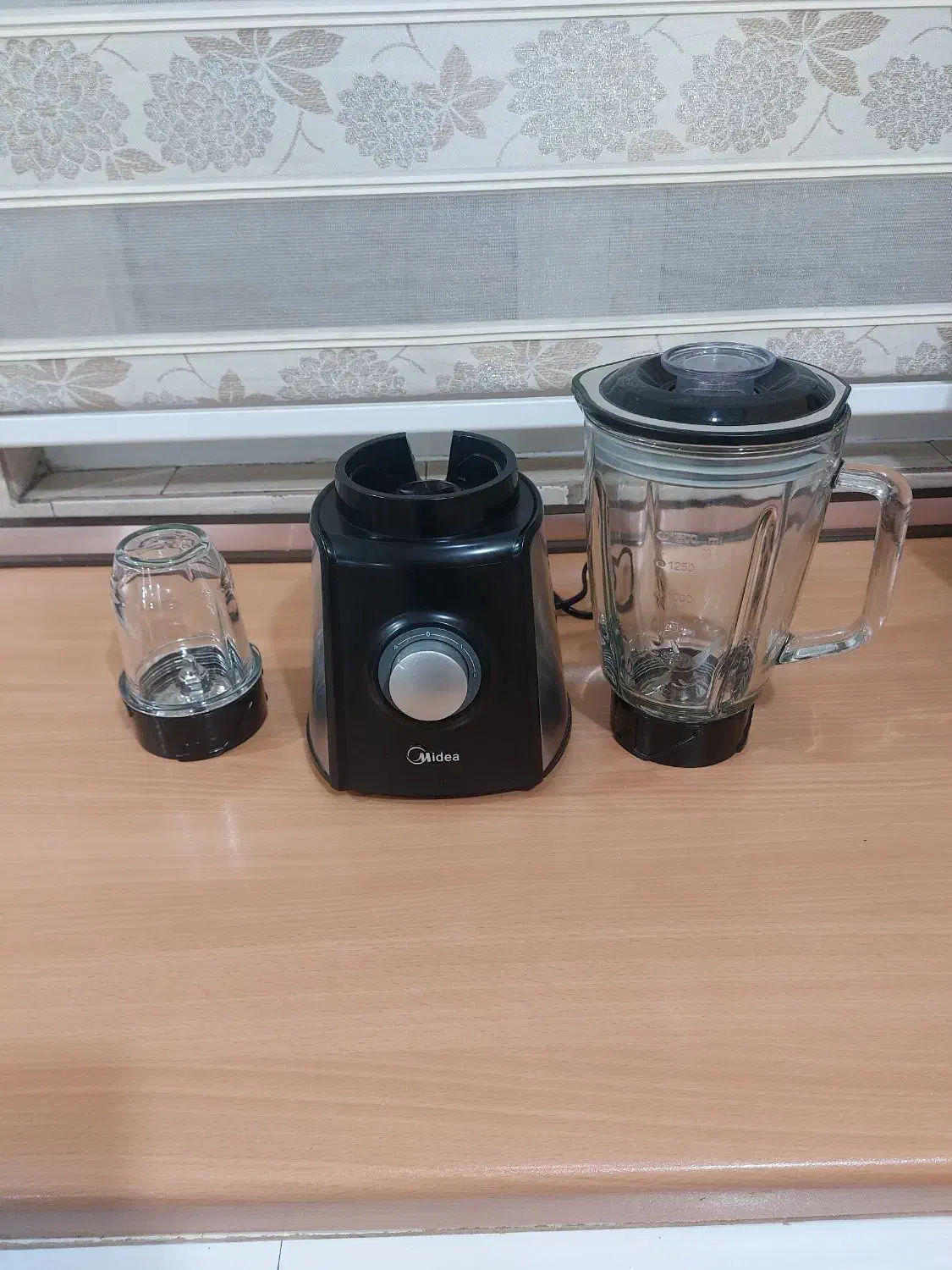 مخلوط کن و آسیاب مدیا (خراب)|خردکن، آسیاب، غذاساز|تهران, فردوس|دیوار