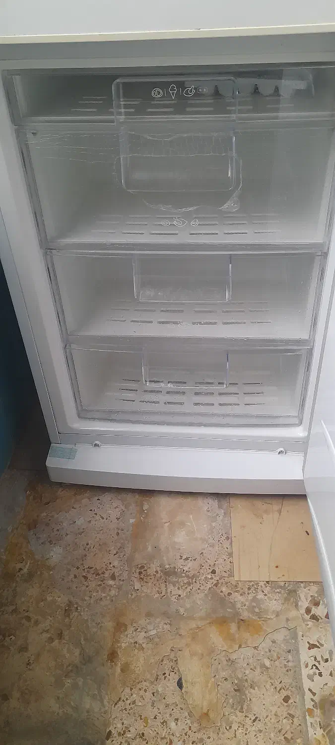 یخچال فریزر ال جی|یخچال و فریزر|شاهینشهر, حافظ جنوبی|دیوار