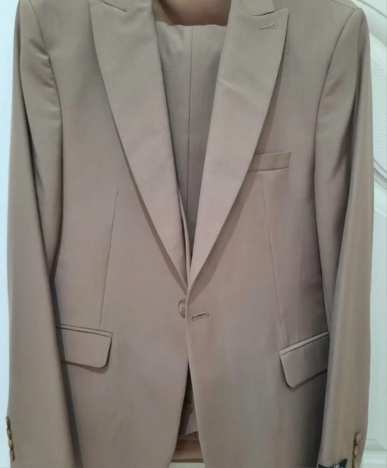 کت و شلوار مردانه|لباس|بابل, |دیوار